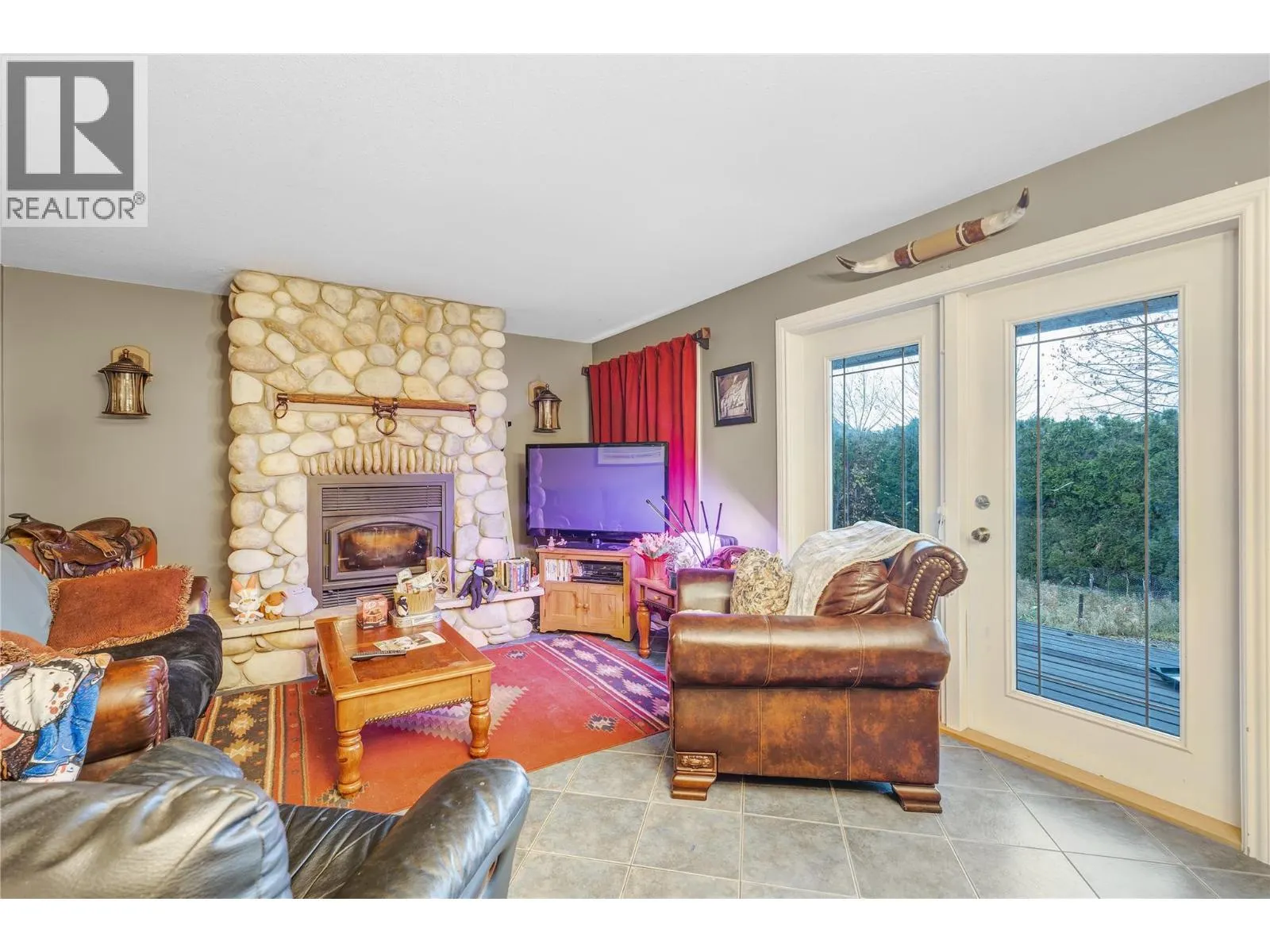 15902 Prairie Valley Road