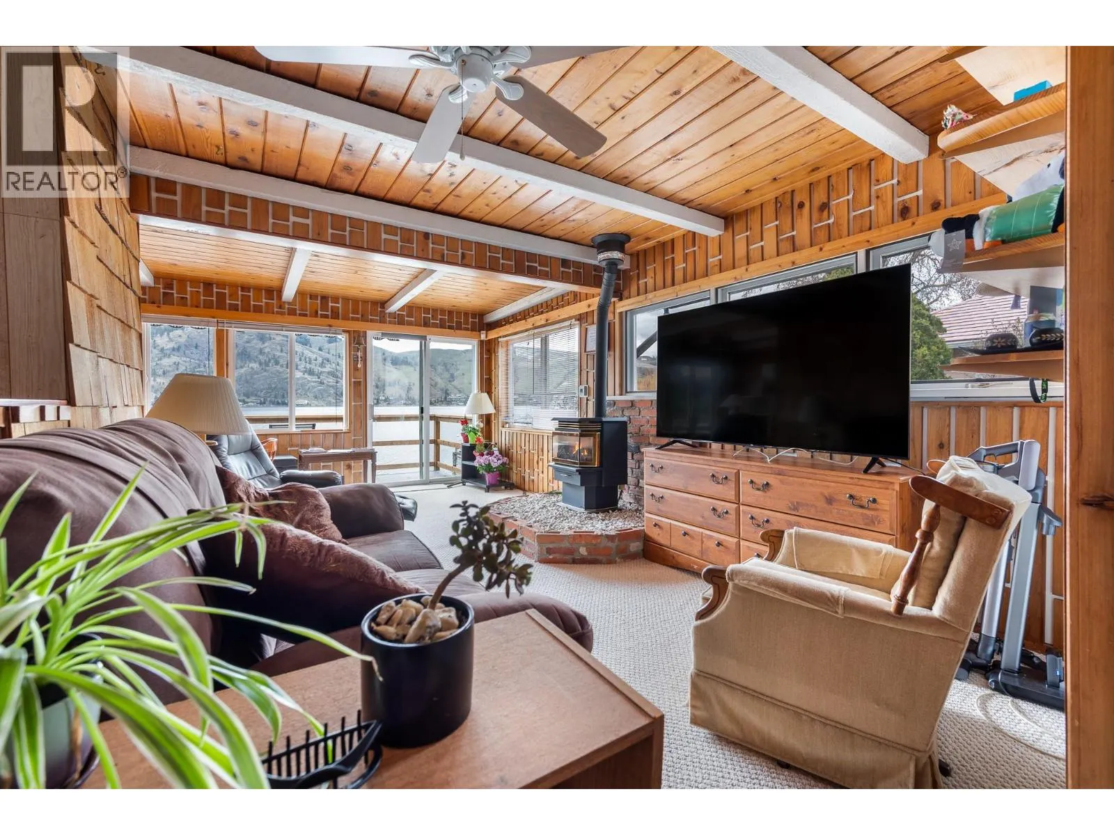 8121 Okanagan Landing Road