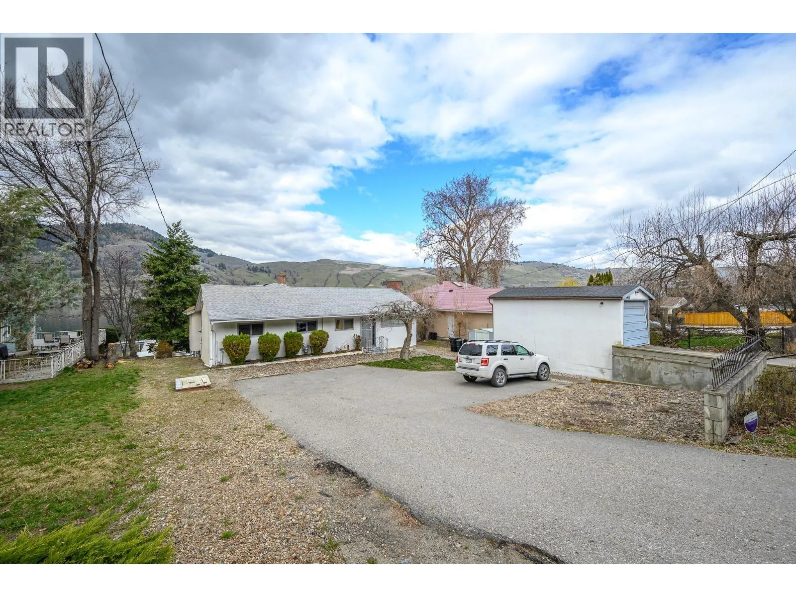 8121 Okanagan Landing Road