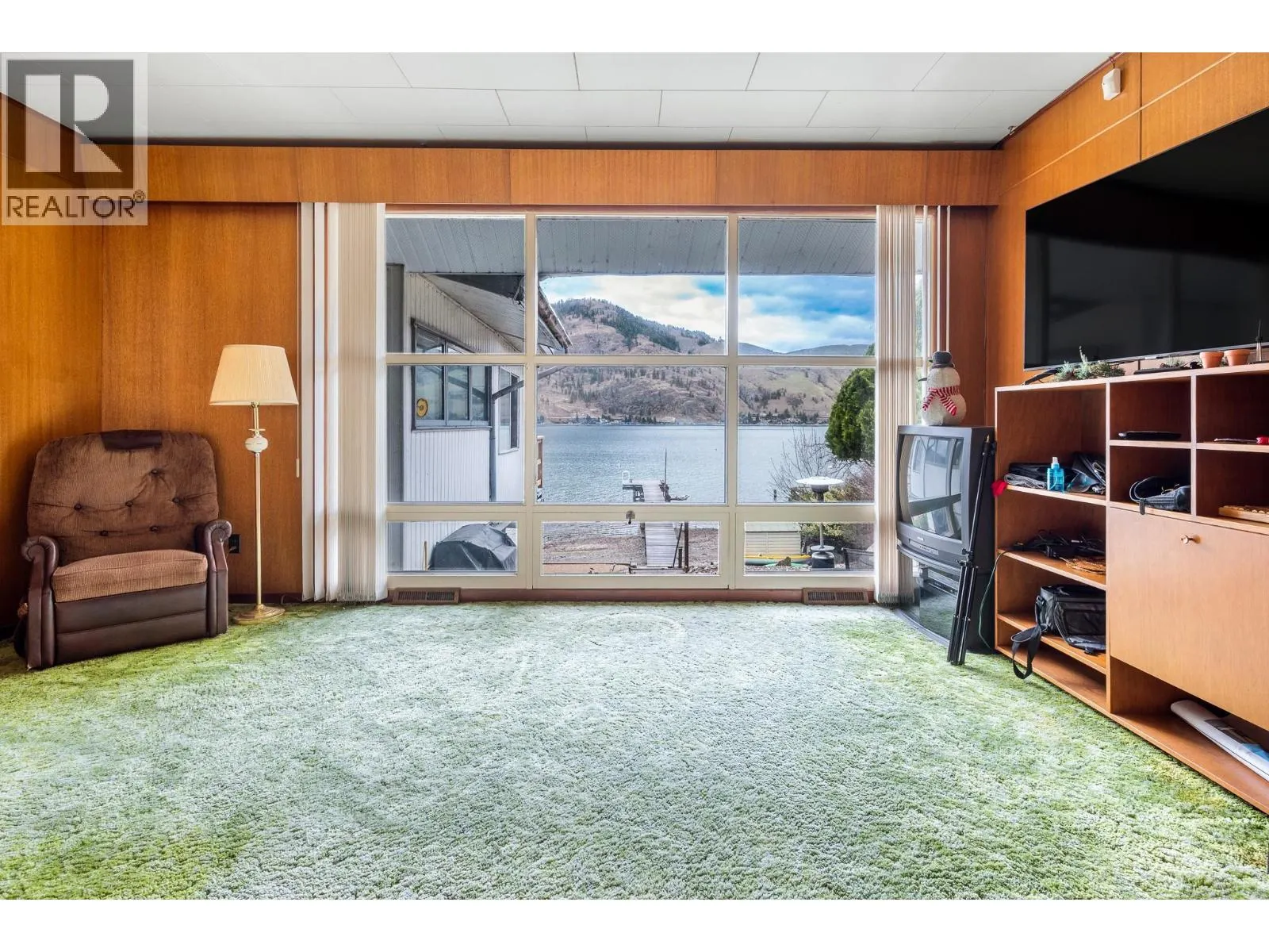 8121 Okanagan Landing Road