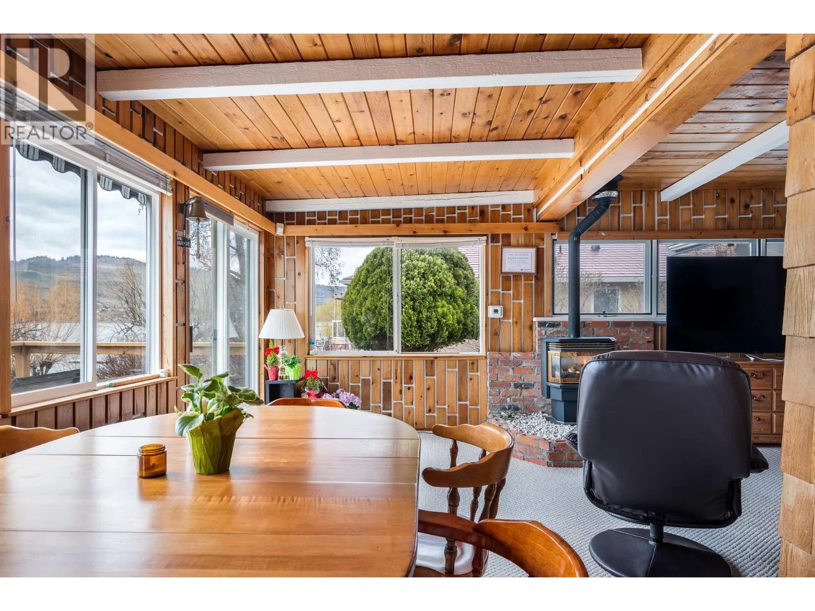 8121 Okanagan Landing Road