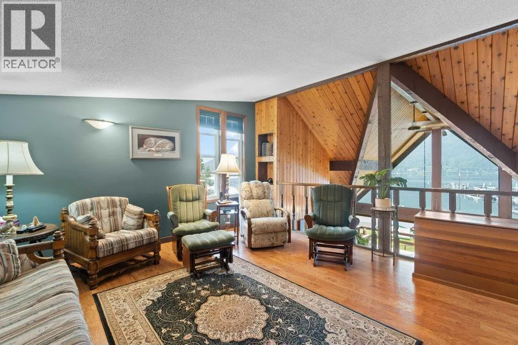 2504 Blind Bay Road