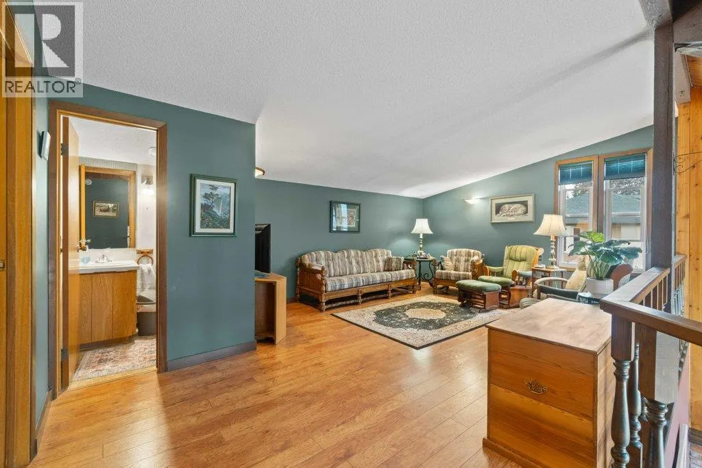 2504 Blind Bay Road