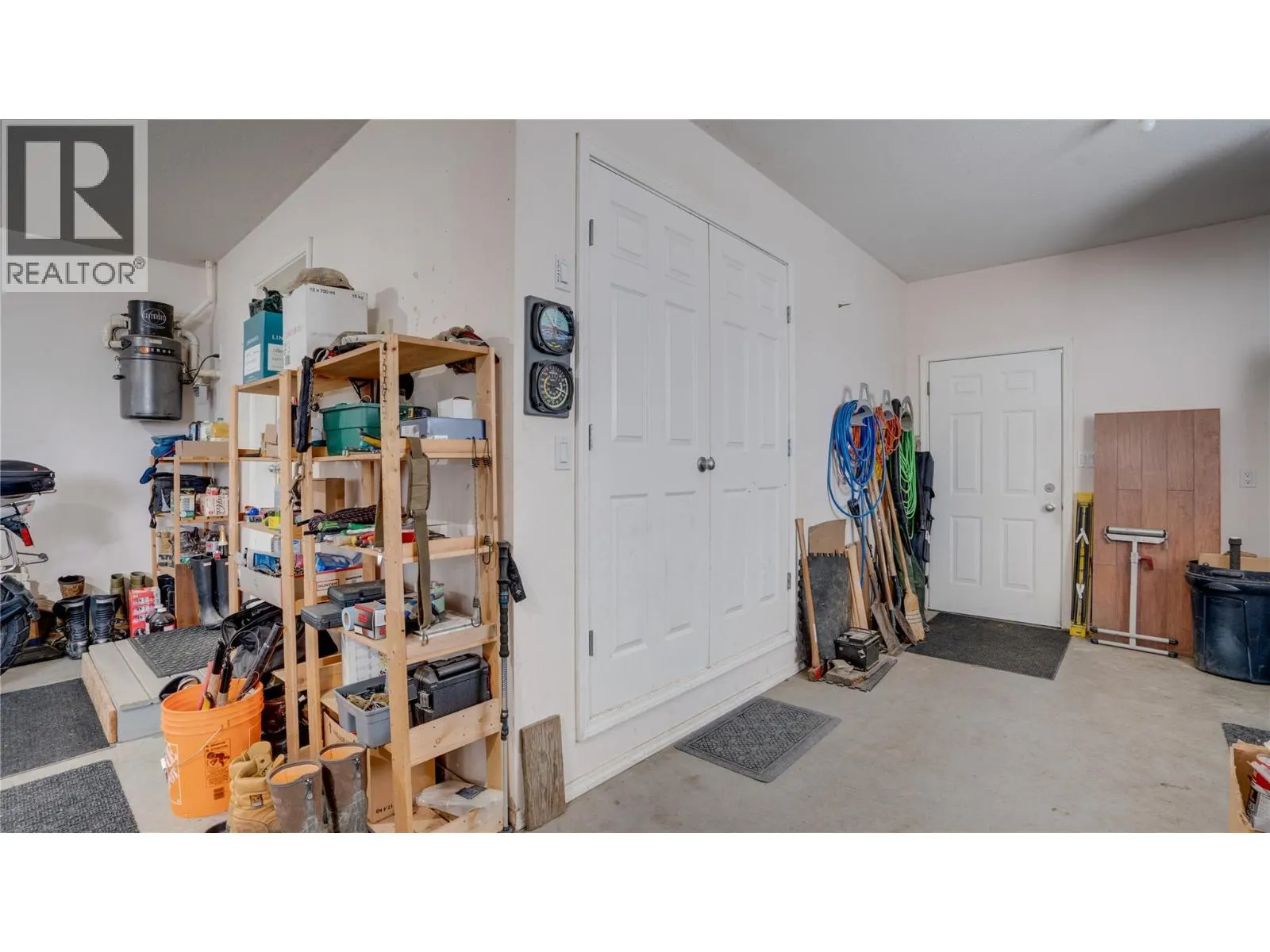 6524 Highway 6