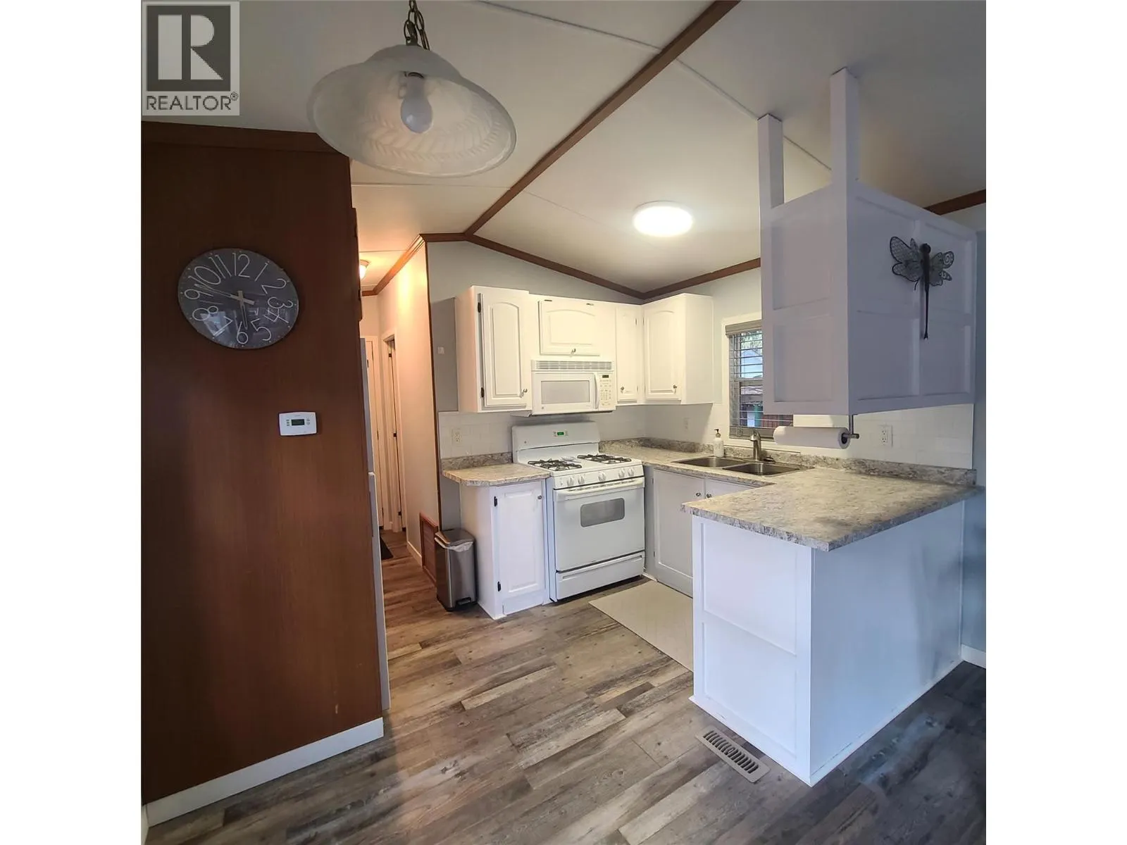 3980 Squilax Anglemont Road Unit# 8