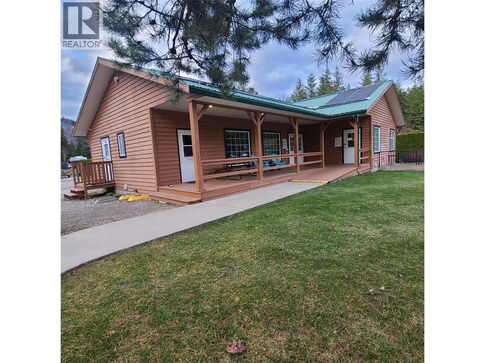3980 Squilax Anglemont Road Unit# 8