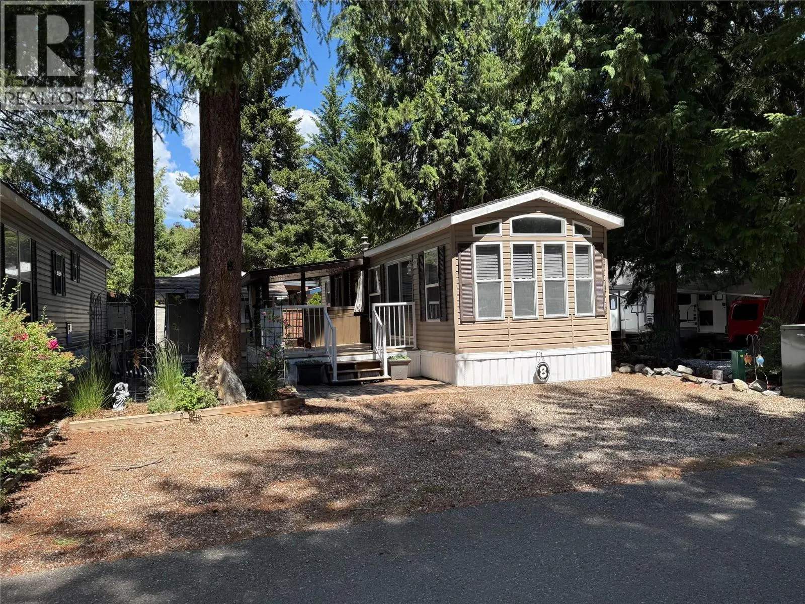 3980 Squilax Anglemont Road Unit# 8