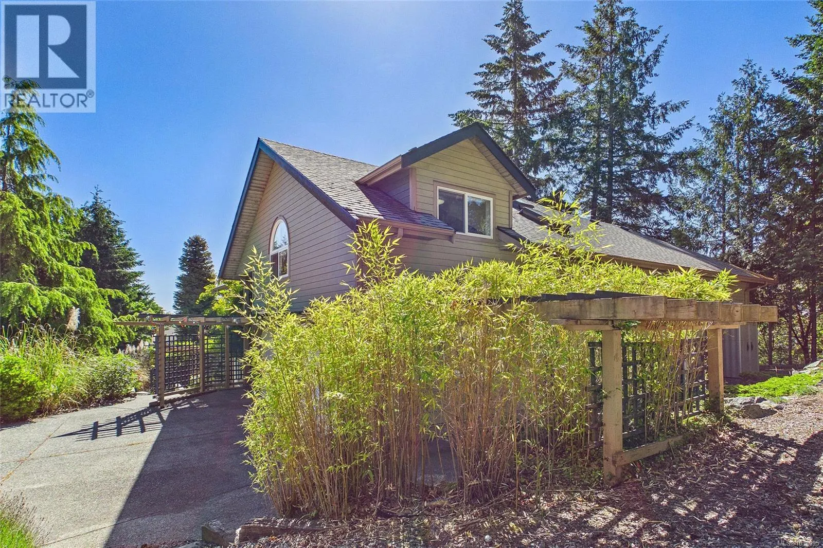 2375 Glenellen Pl