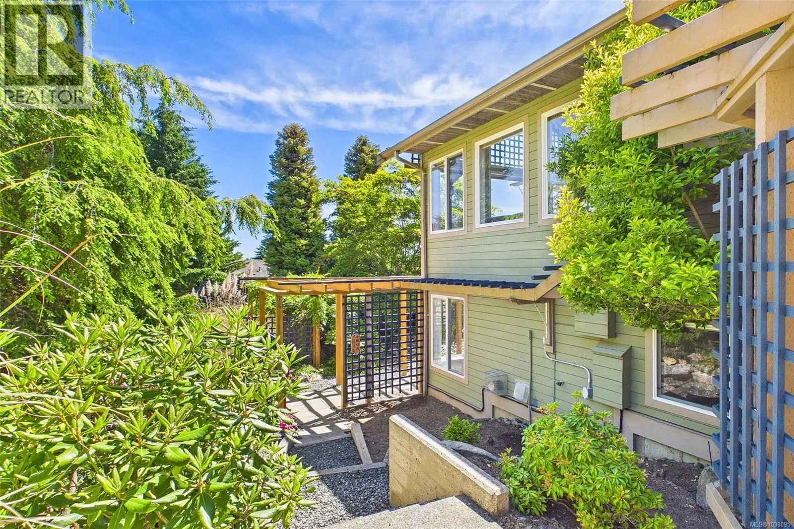 2375 Glenellen Pl