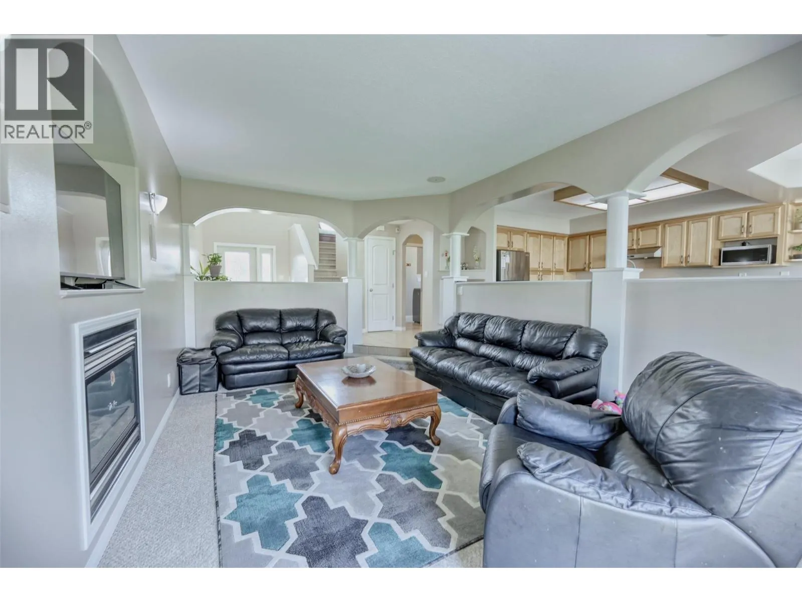 270 WILLOWS Place