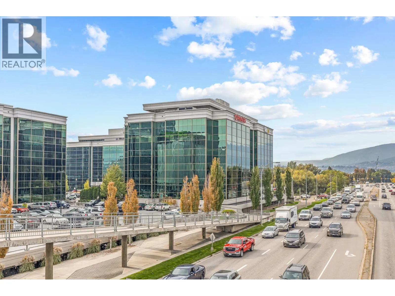 1628 Dickson Avenue Unit# 300