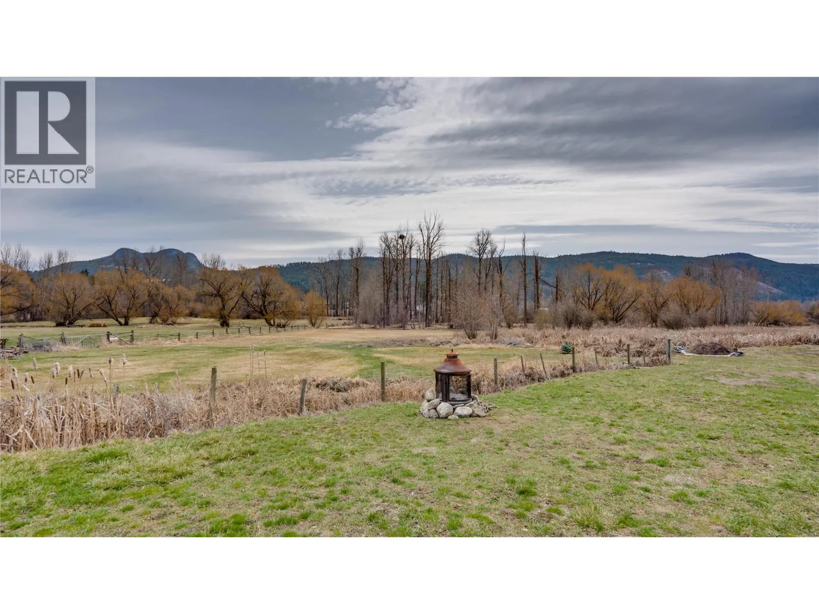 6524 Highway 6