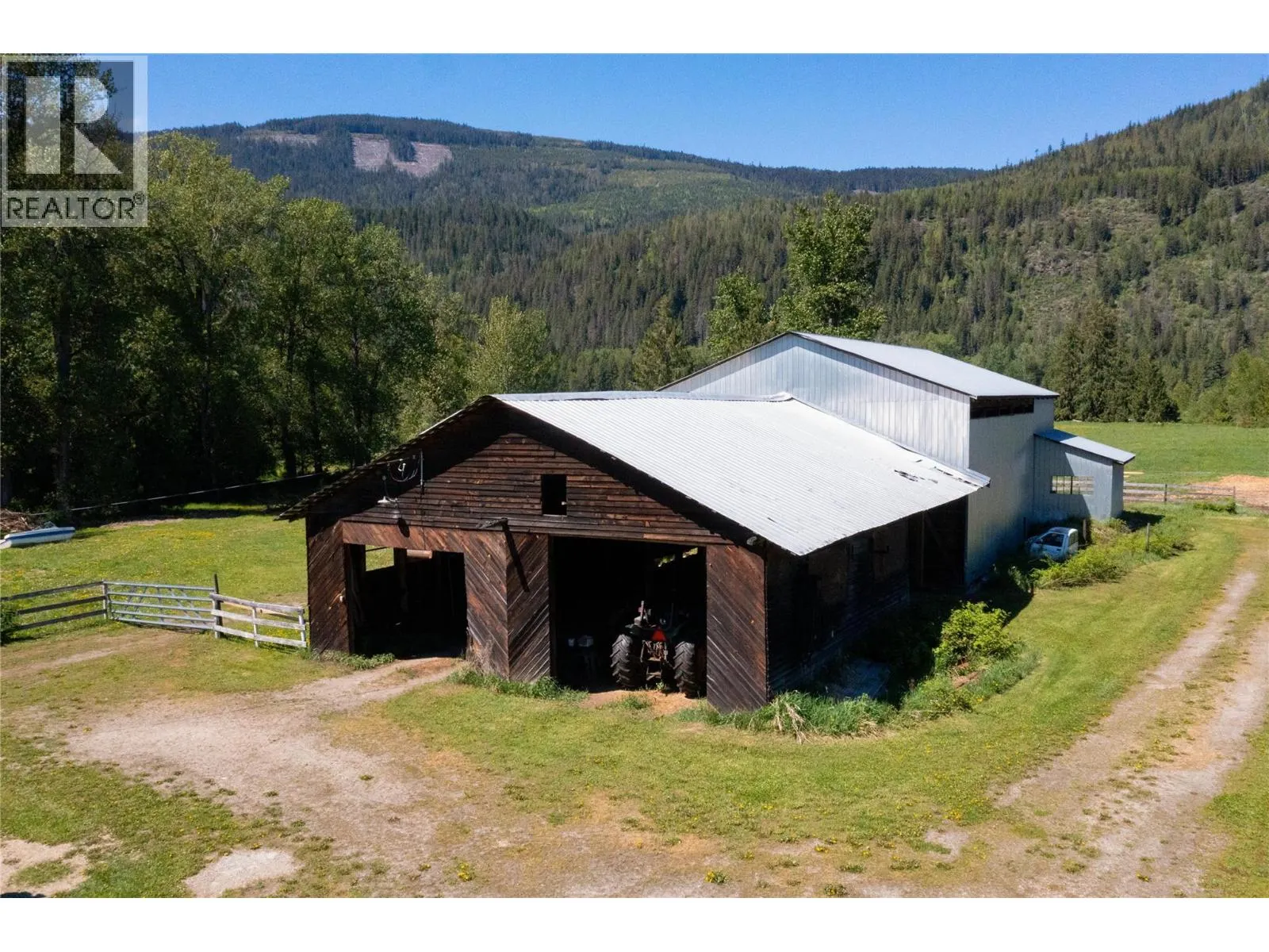 2169 Solsqua Road