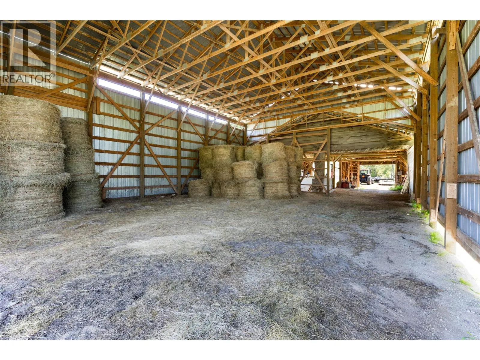 2169 Solsqua Road