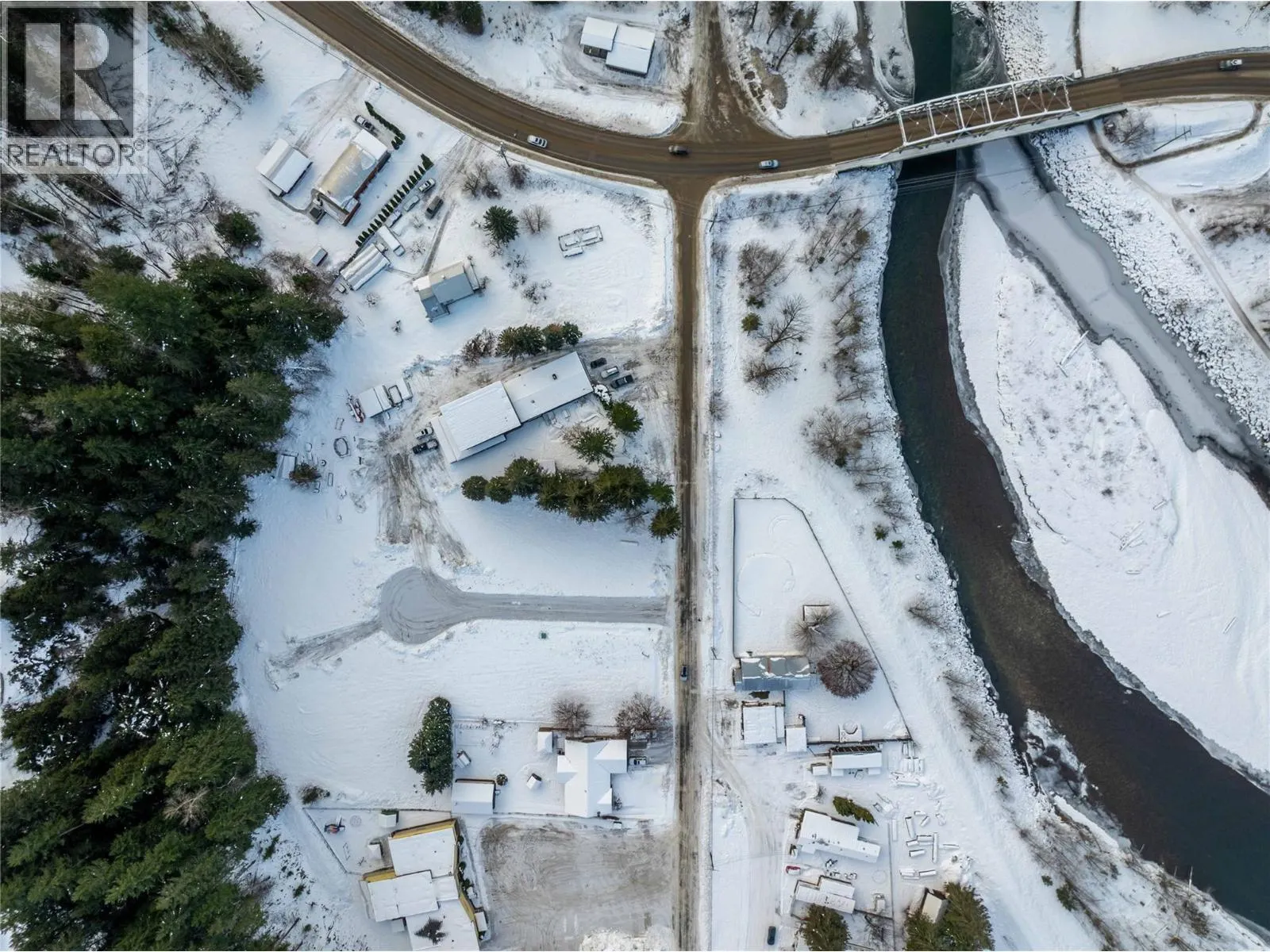 10-1445 Illecillewaet Road Lot# SL 5