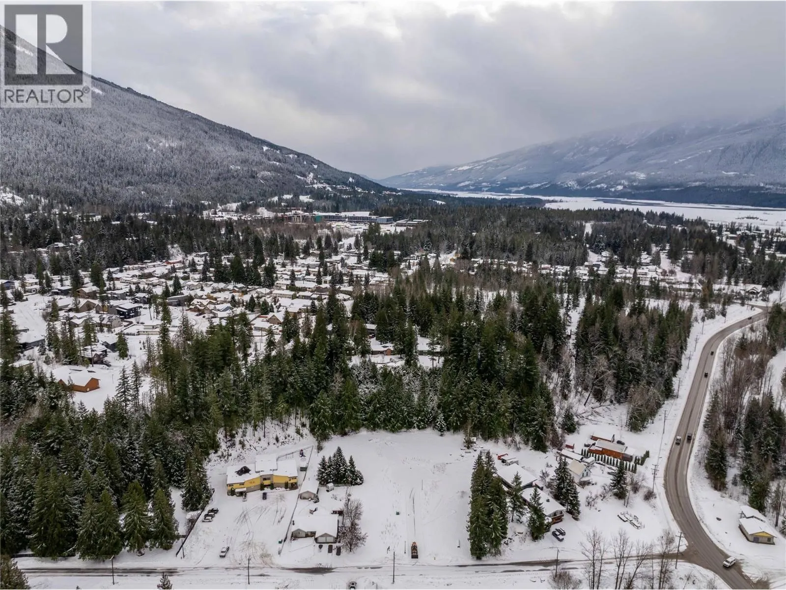 10-1445 Illecillewaet Road Lot# SL 5