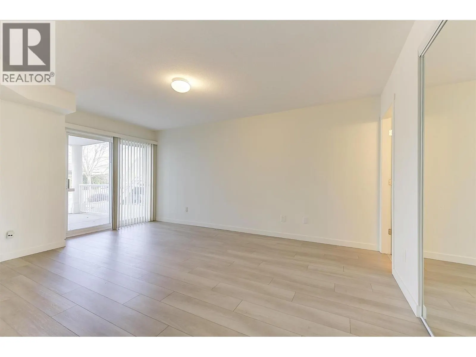 2370 Stillingfleet Road Unit# 119