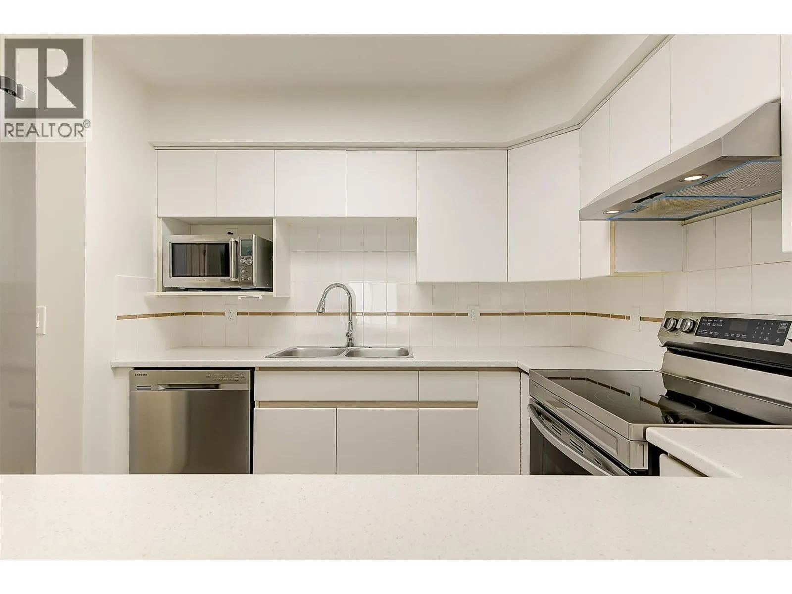 2370 Stillingfleet Road Unit# 119