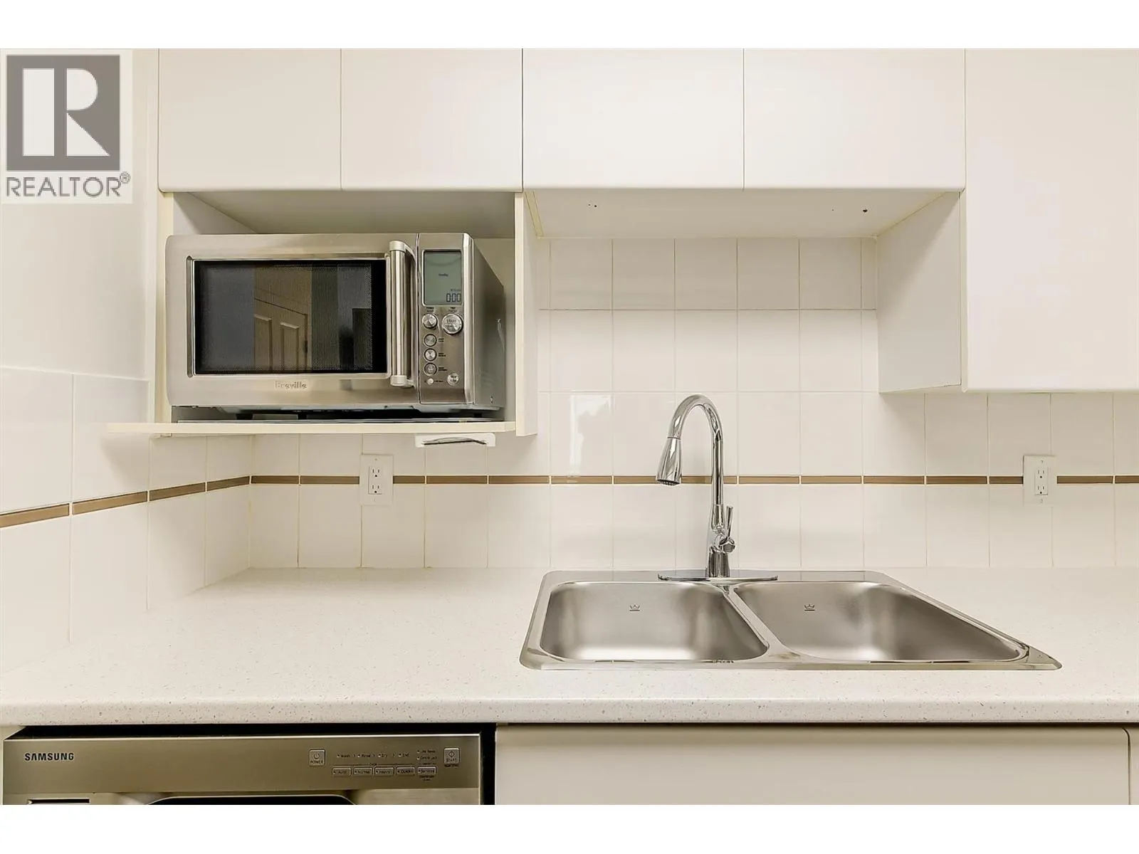 2370 Stillingfleet Road Unit# 119
