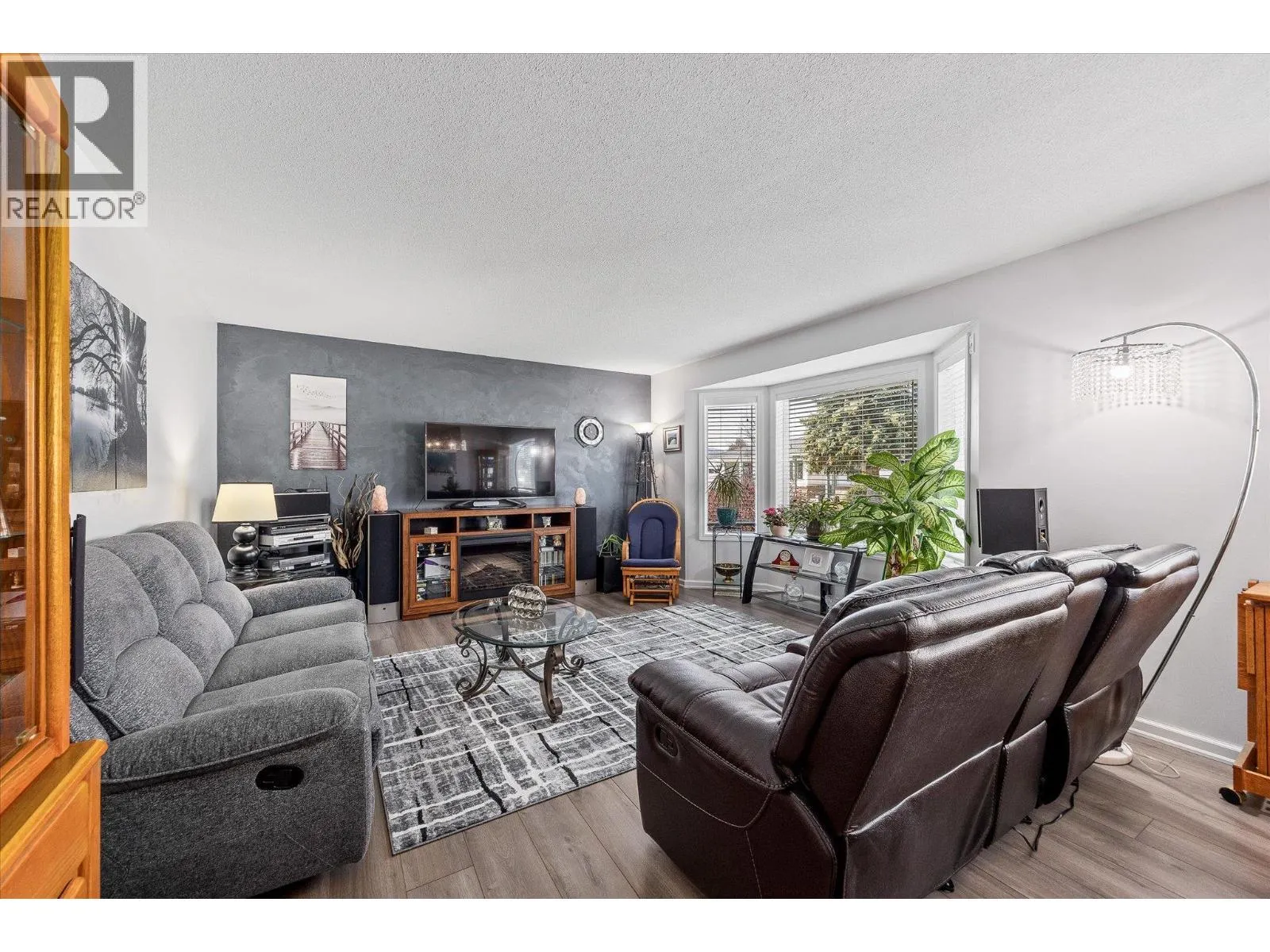 1255 Raymer Avenue Unit# 493