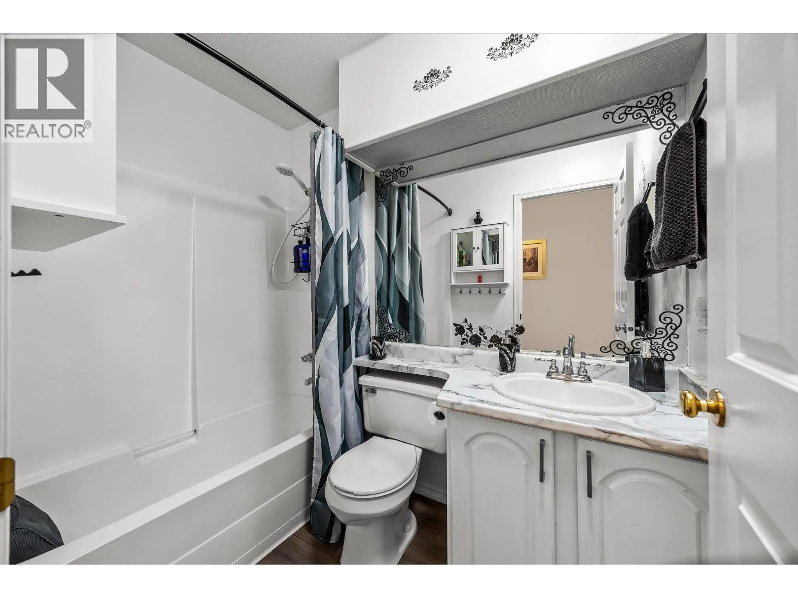 1255 Raymer Avenue Unit# 493