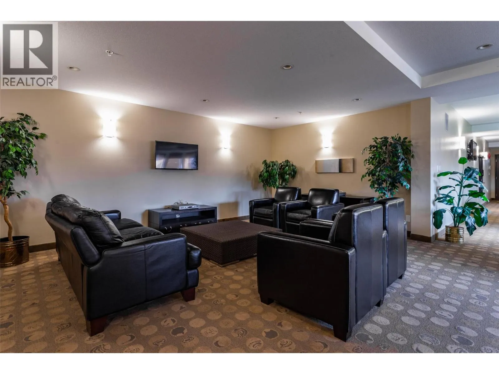 654 Cook Road Unit# 314