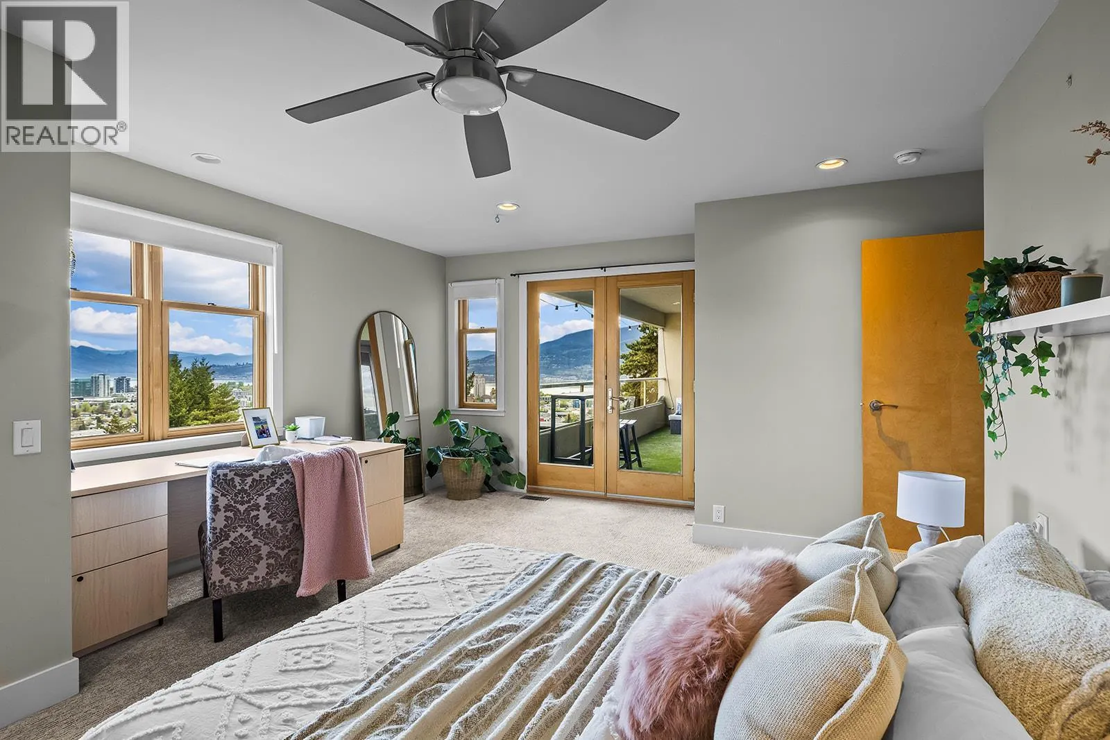 837 Mount Royal Drive
