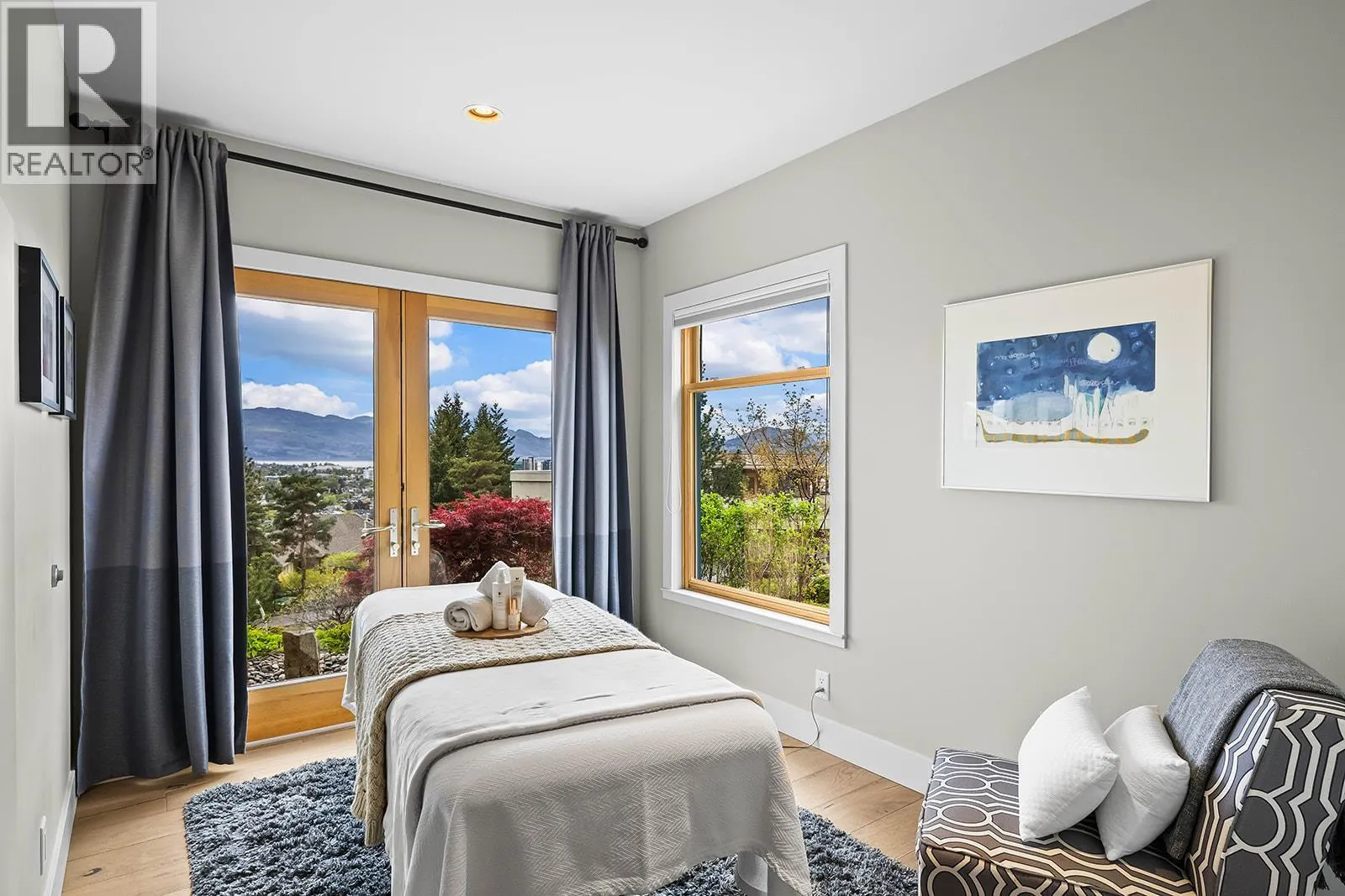 837 Mount Royal Drive