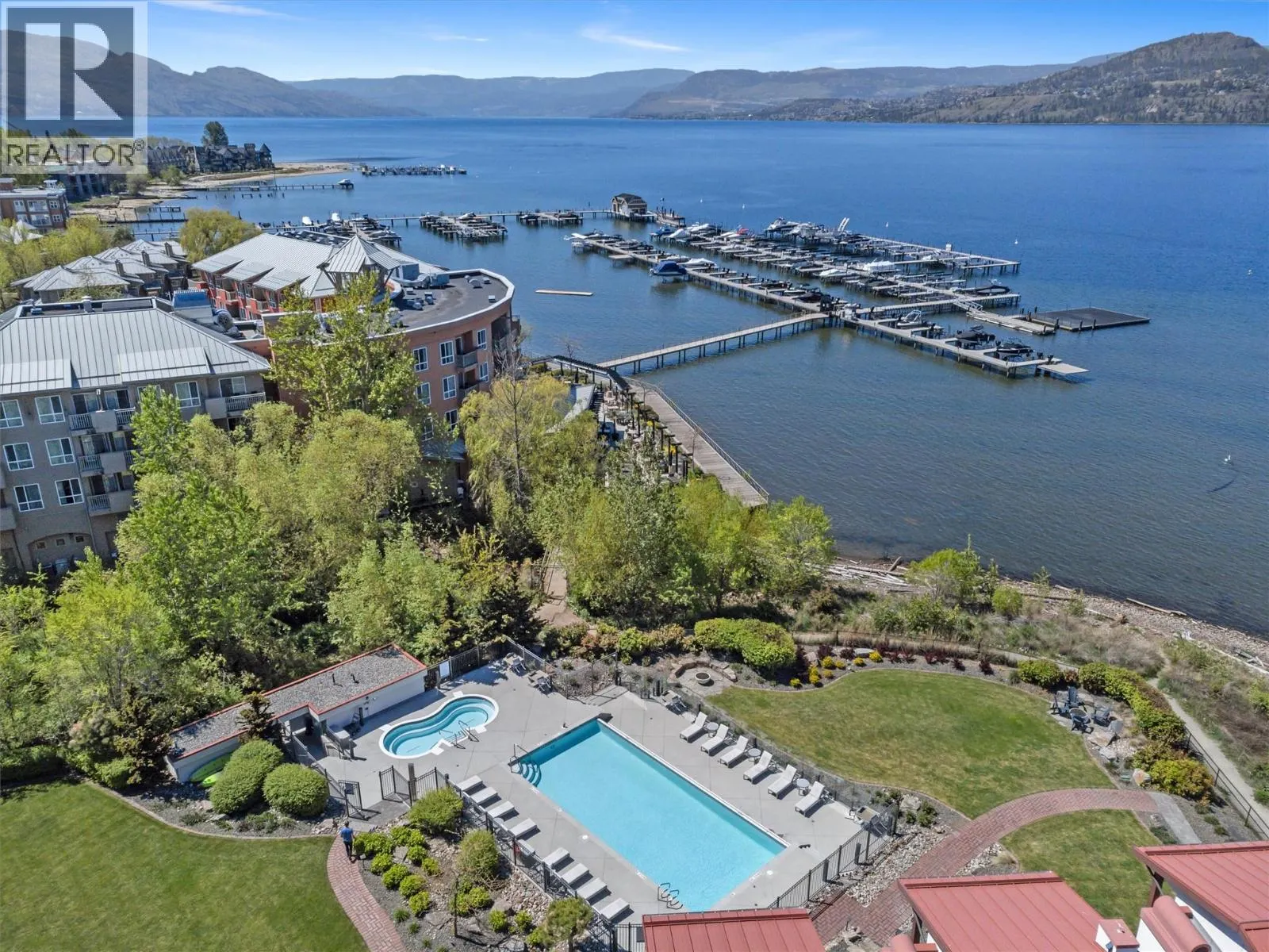 3756 Lakeshore Road Unit# 18