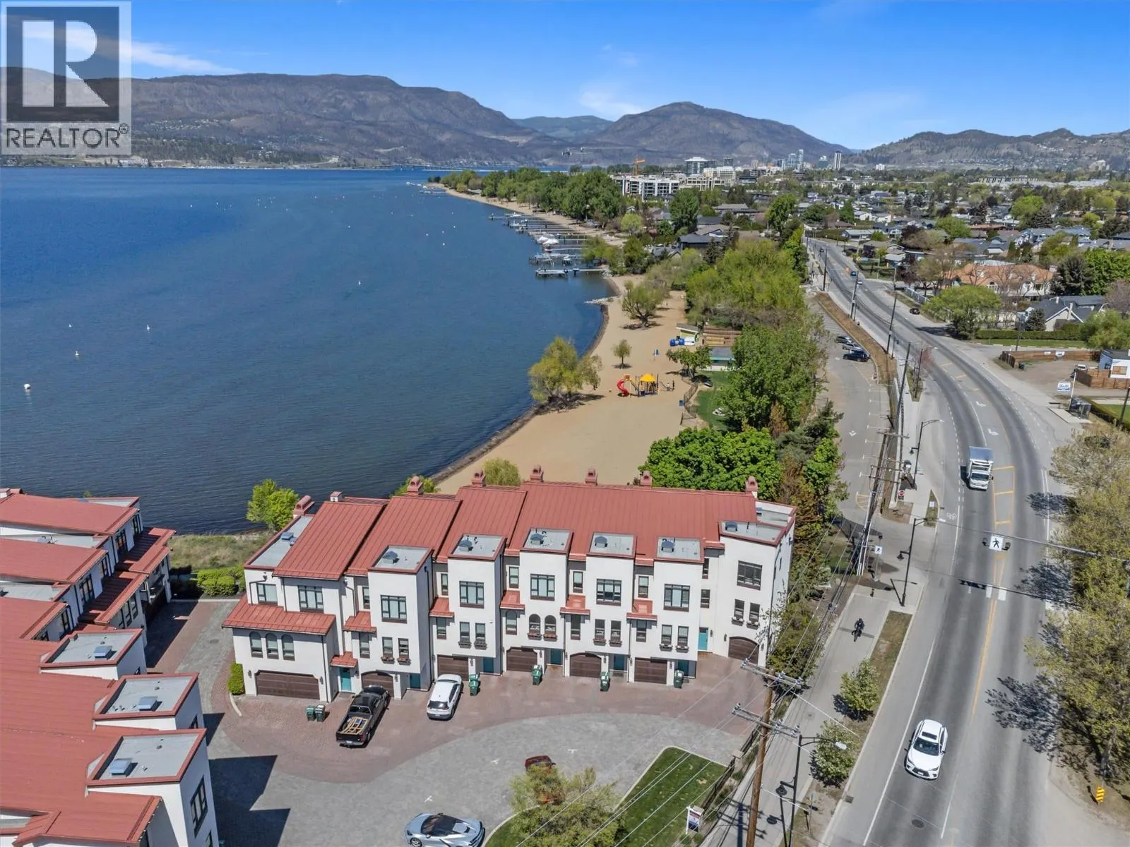 3756 Lakeshore Road Unit# 18