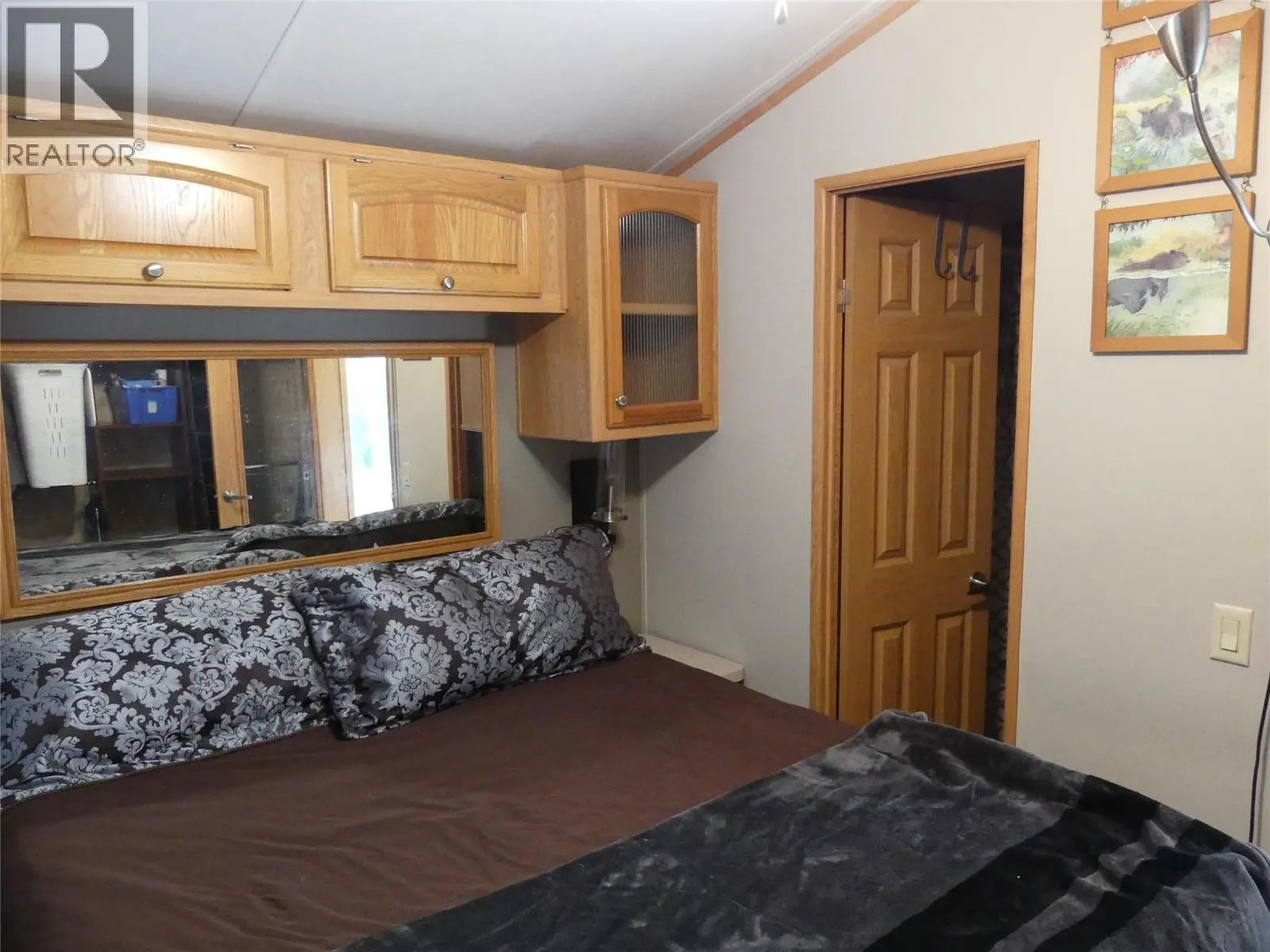 2633 SQUILAX-ANGLEMONT Road Unit# 3