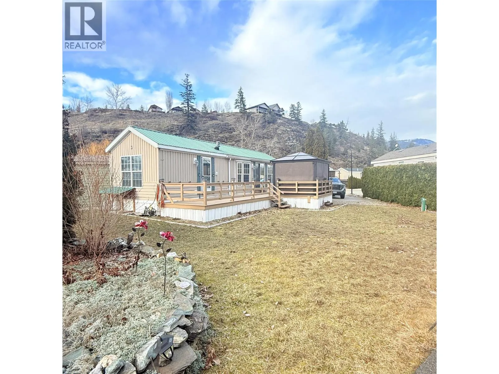 2633 SQUILAX-ANGLEMONT Road Unit# 3
