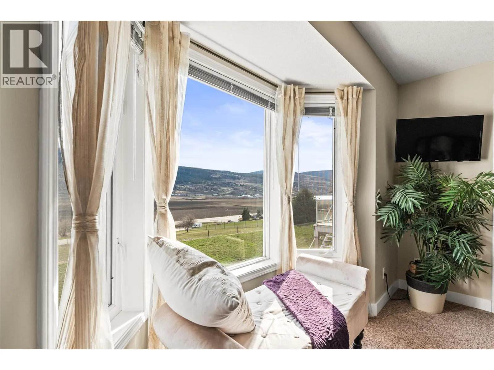 130 Overlook Place