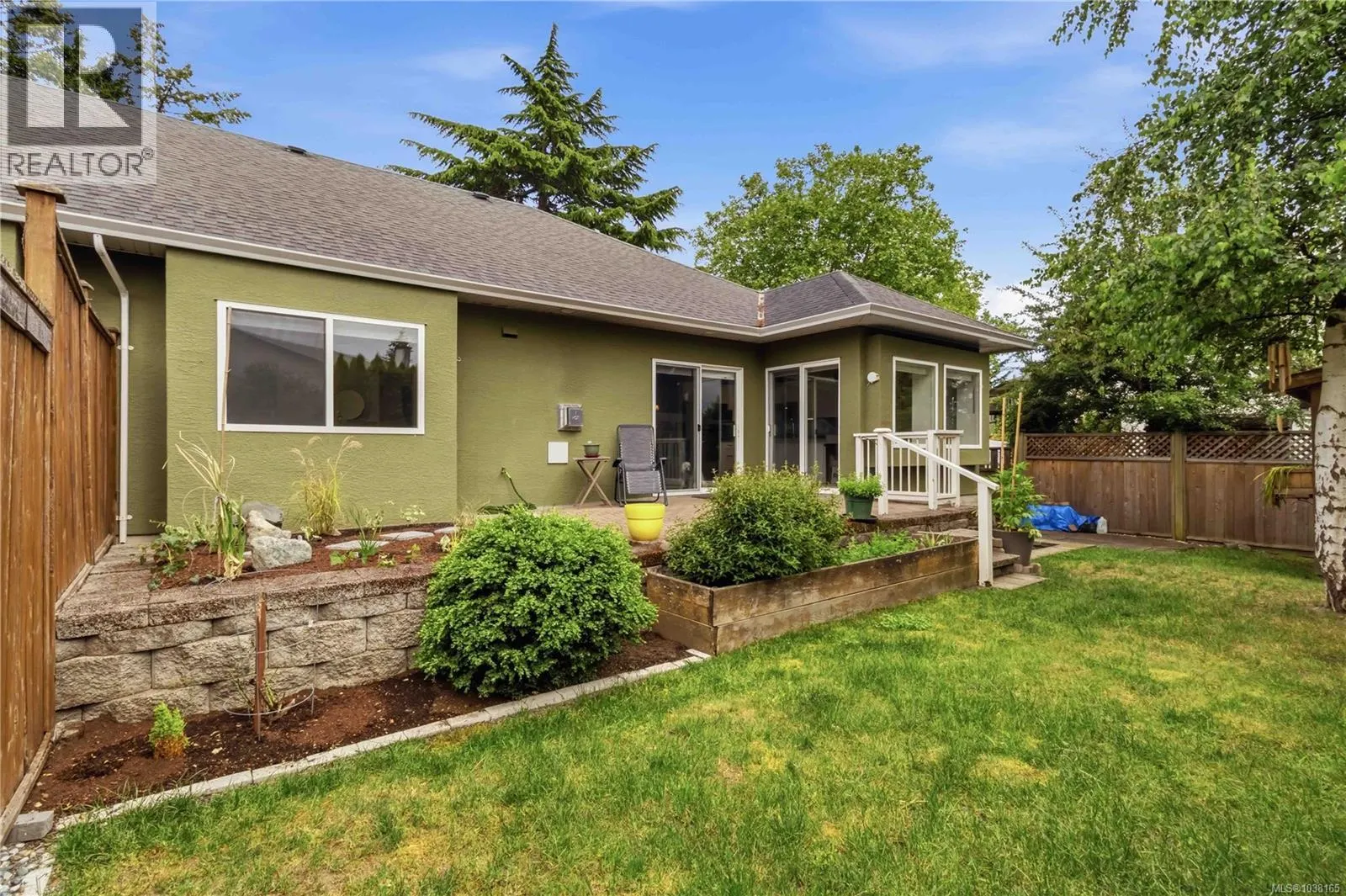 1056 Holly Park Rd