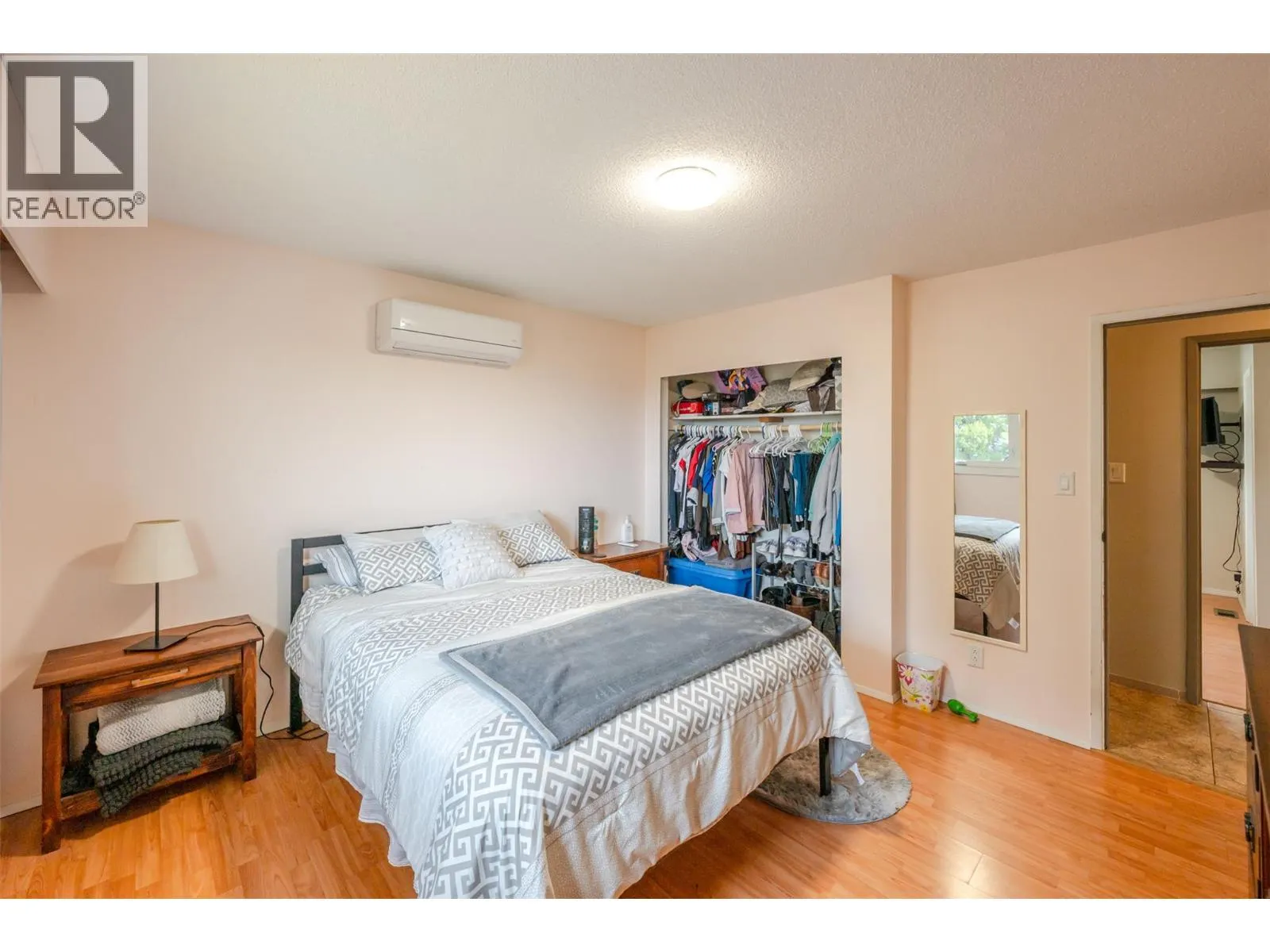 1418 FAIRVIEW Road