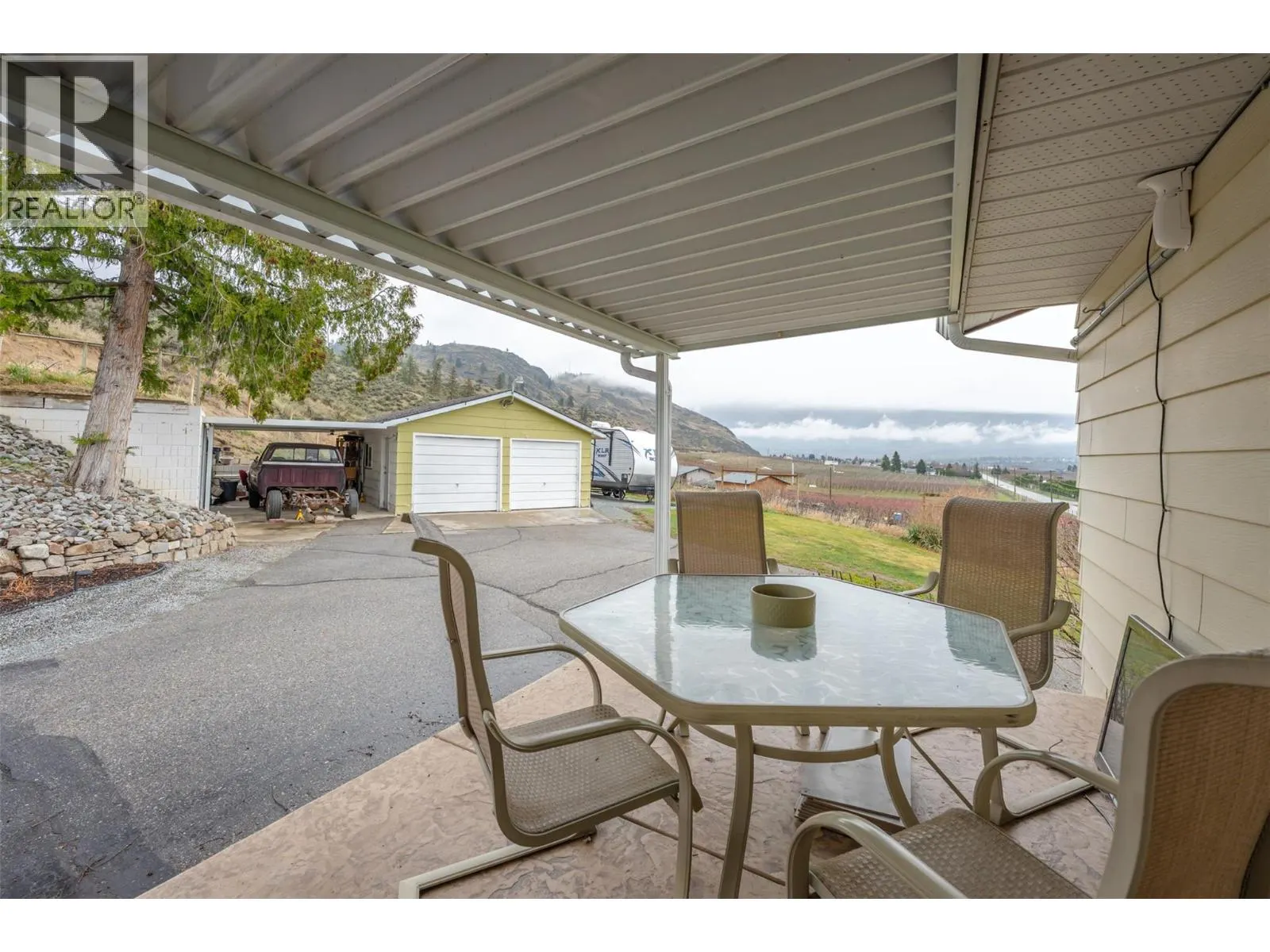 1418 FAIRVIEW Road