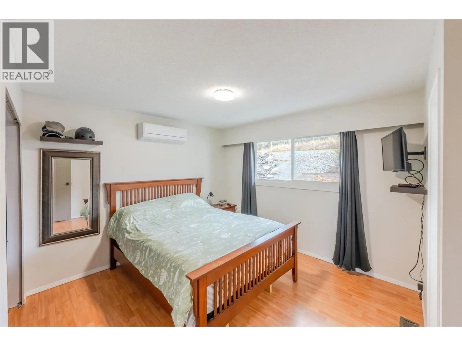 1418 FAIRVIEW Road
