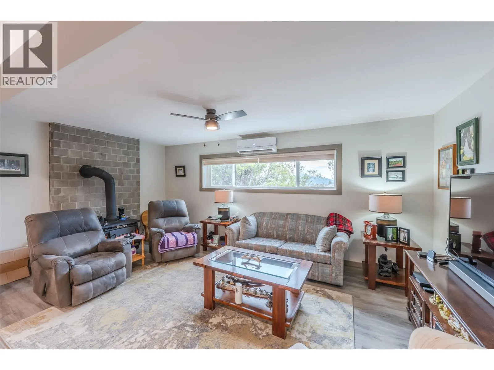 1418 FAIRVIEW Road