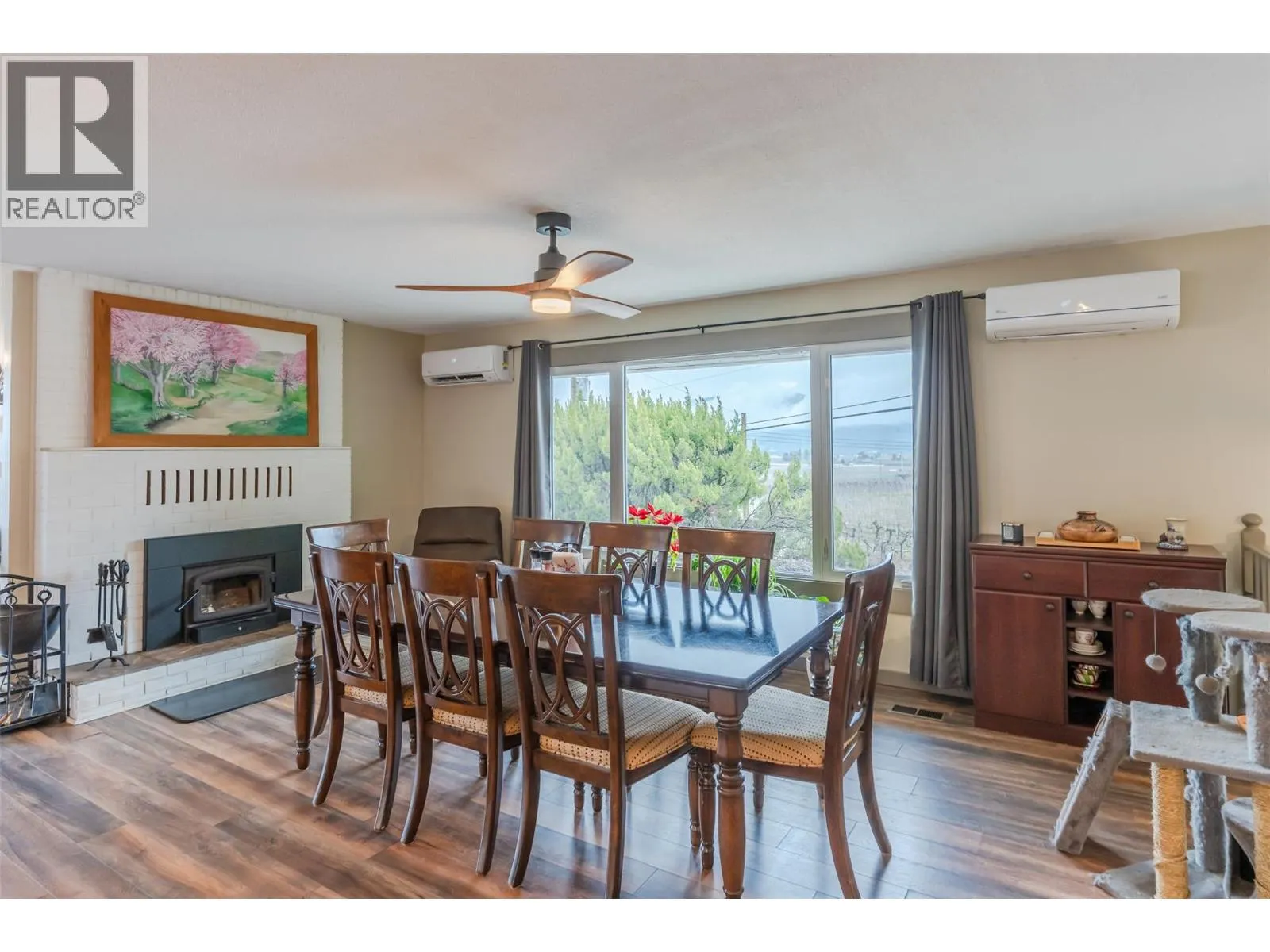 1418 FAIRVIEW Road