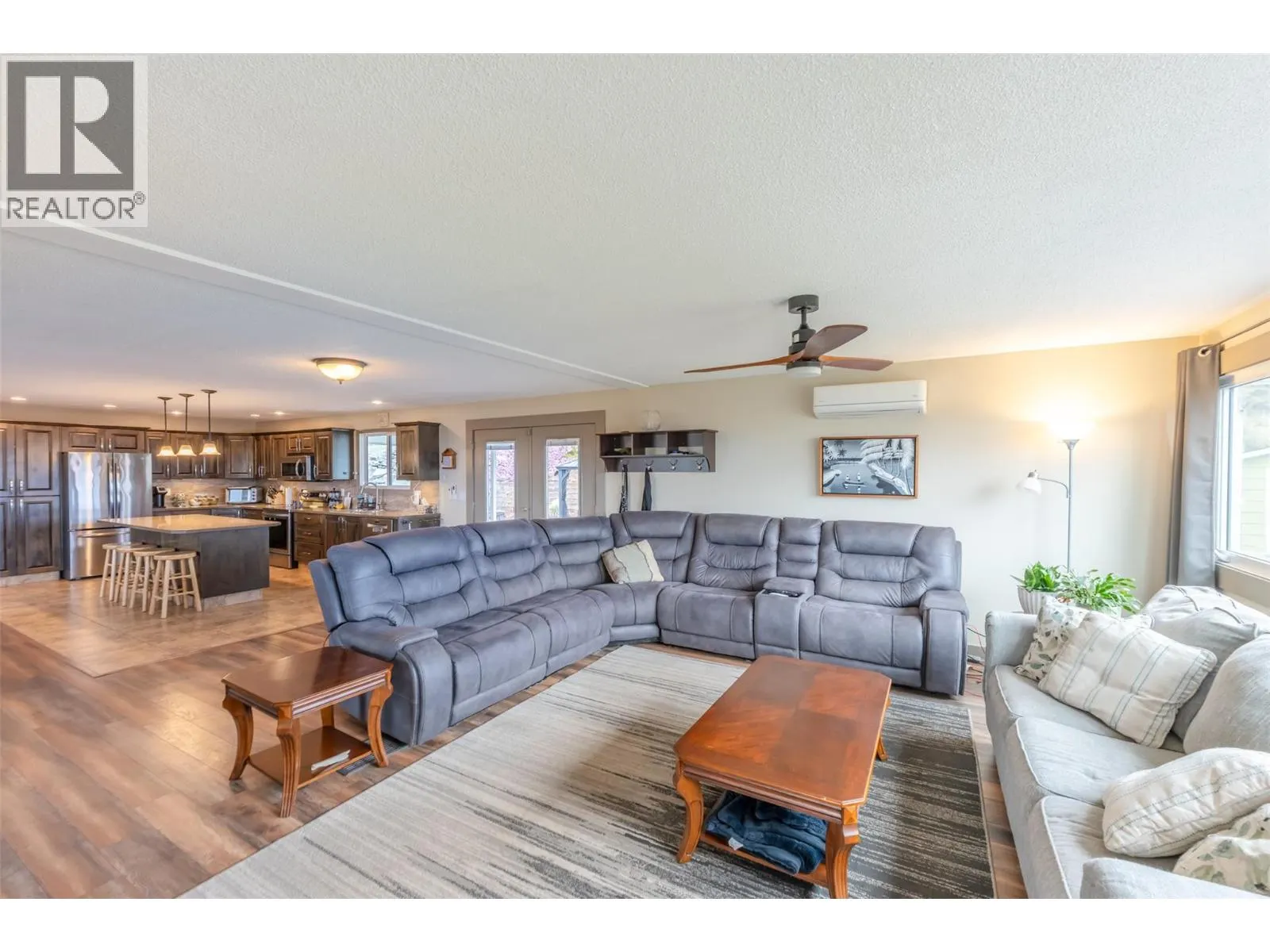 1418 FAIRVIEW Road