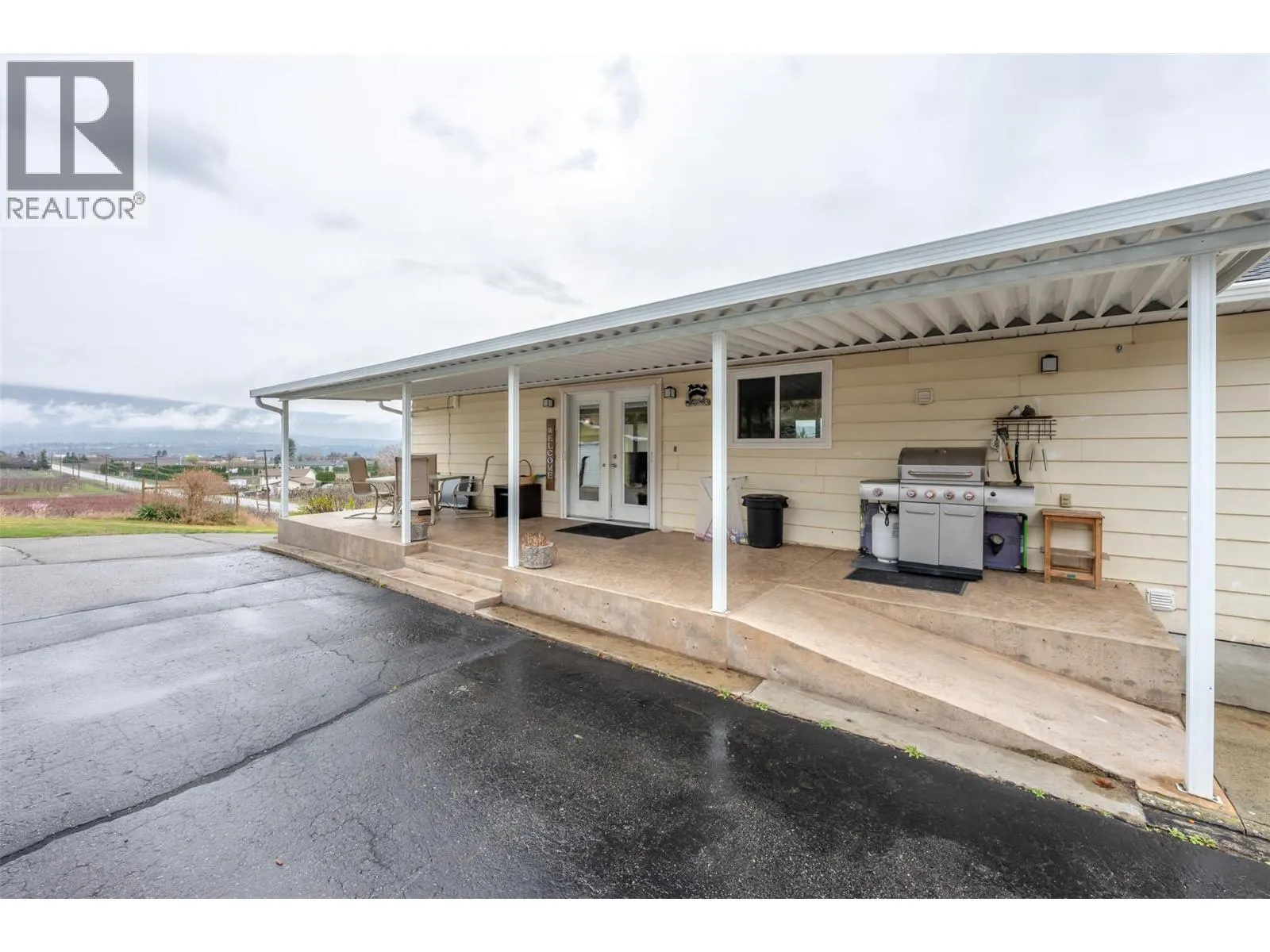 1418 FAIRVIEW Road