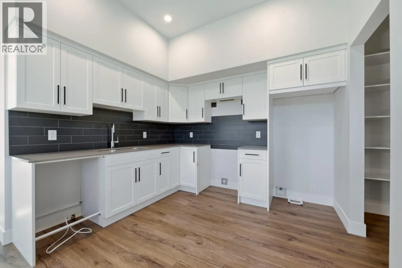 1120 Collinson Court