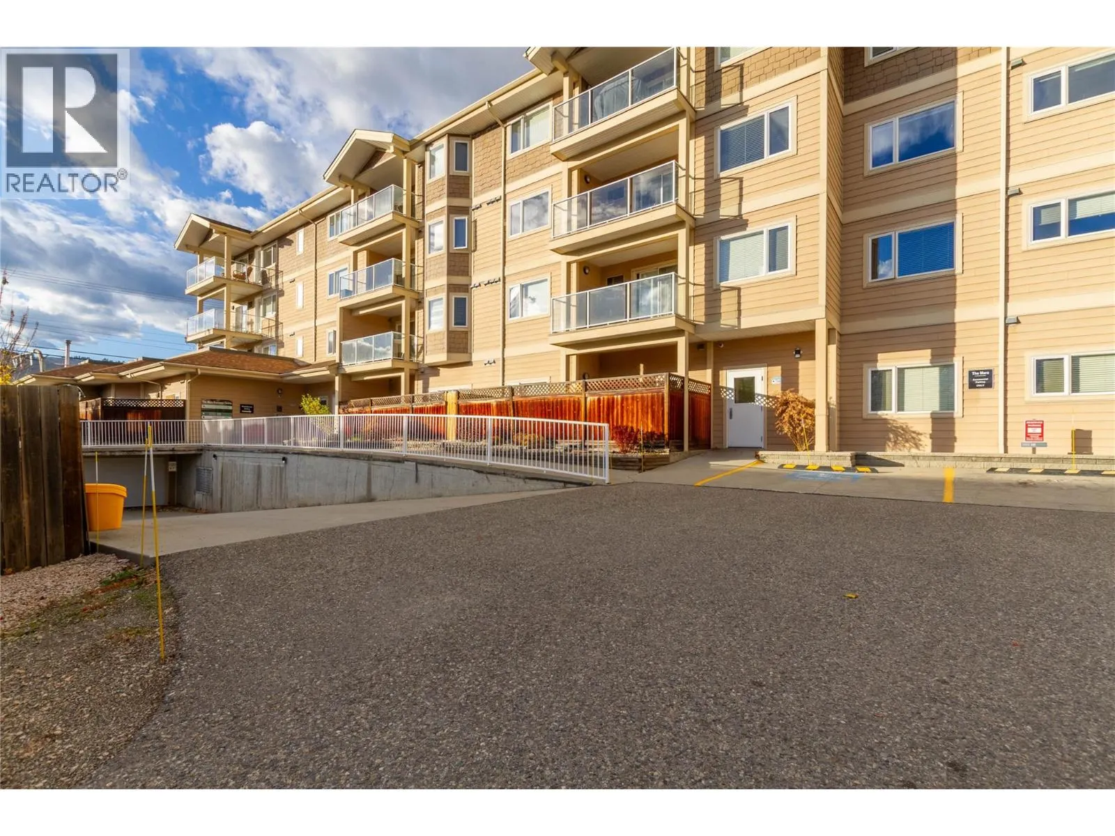4205 27 Street Unit# 103