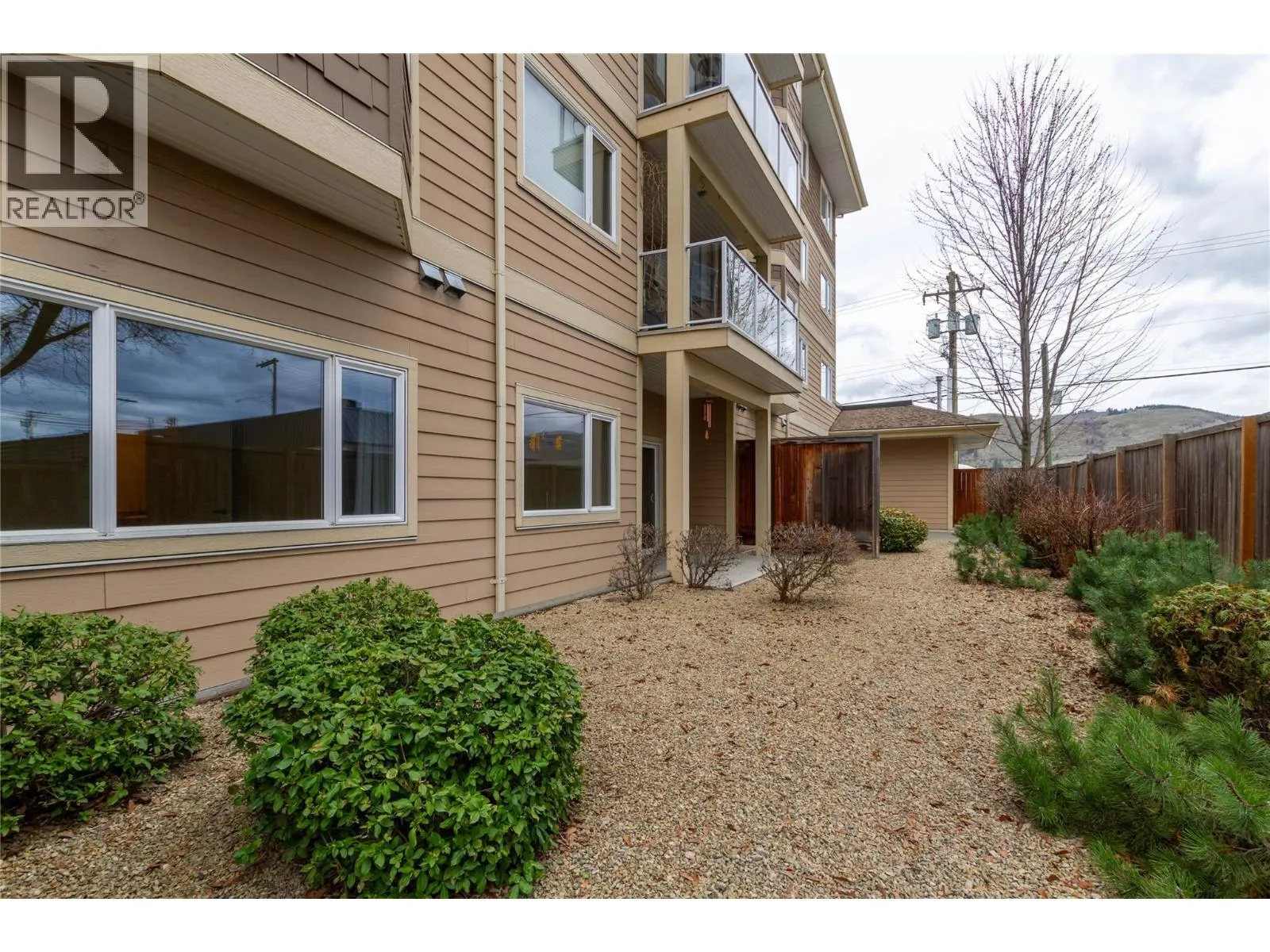 4205 27 Street Unit# 103