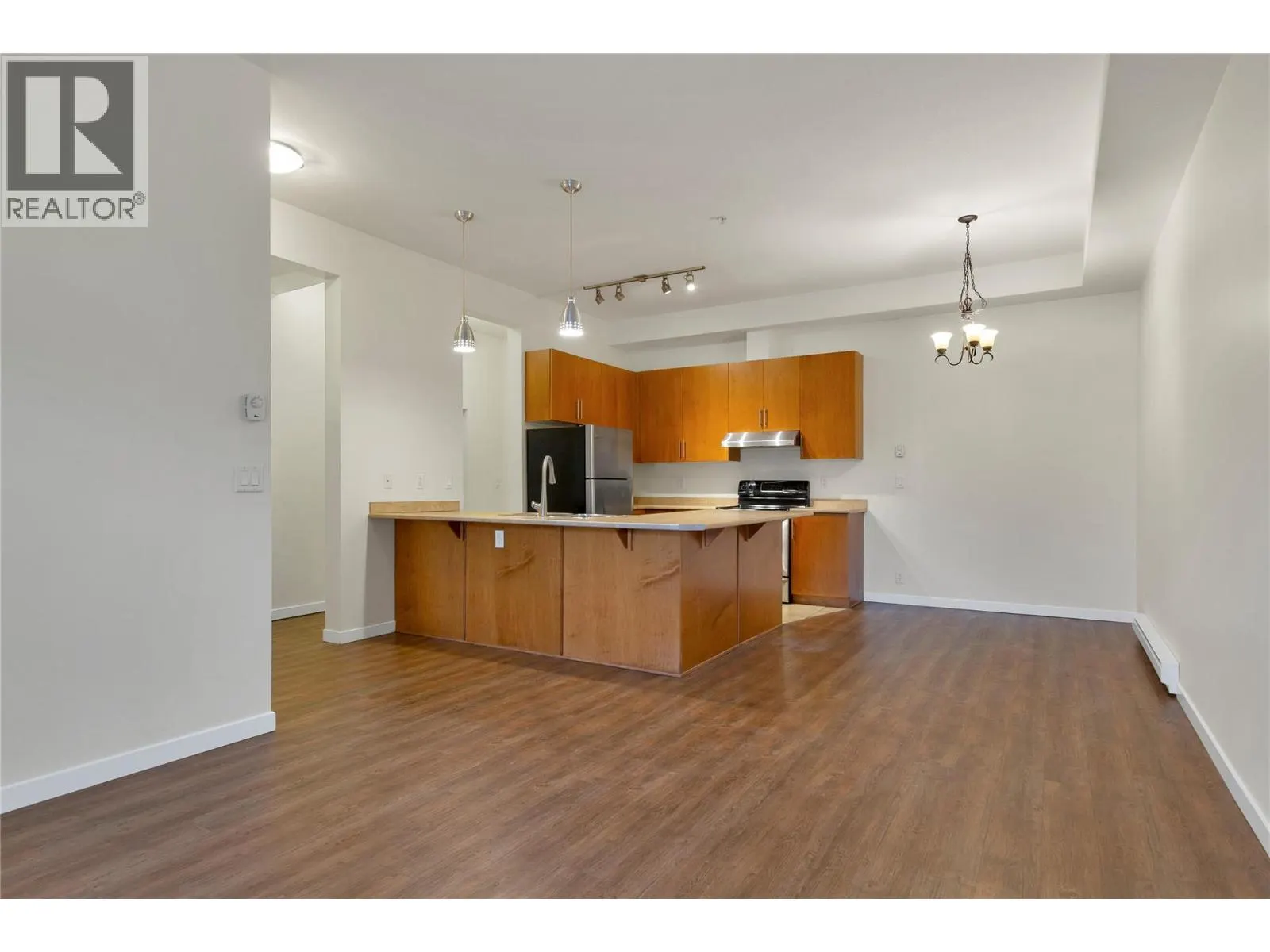 4205 27 Street Unit# 103
