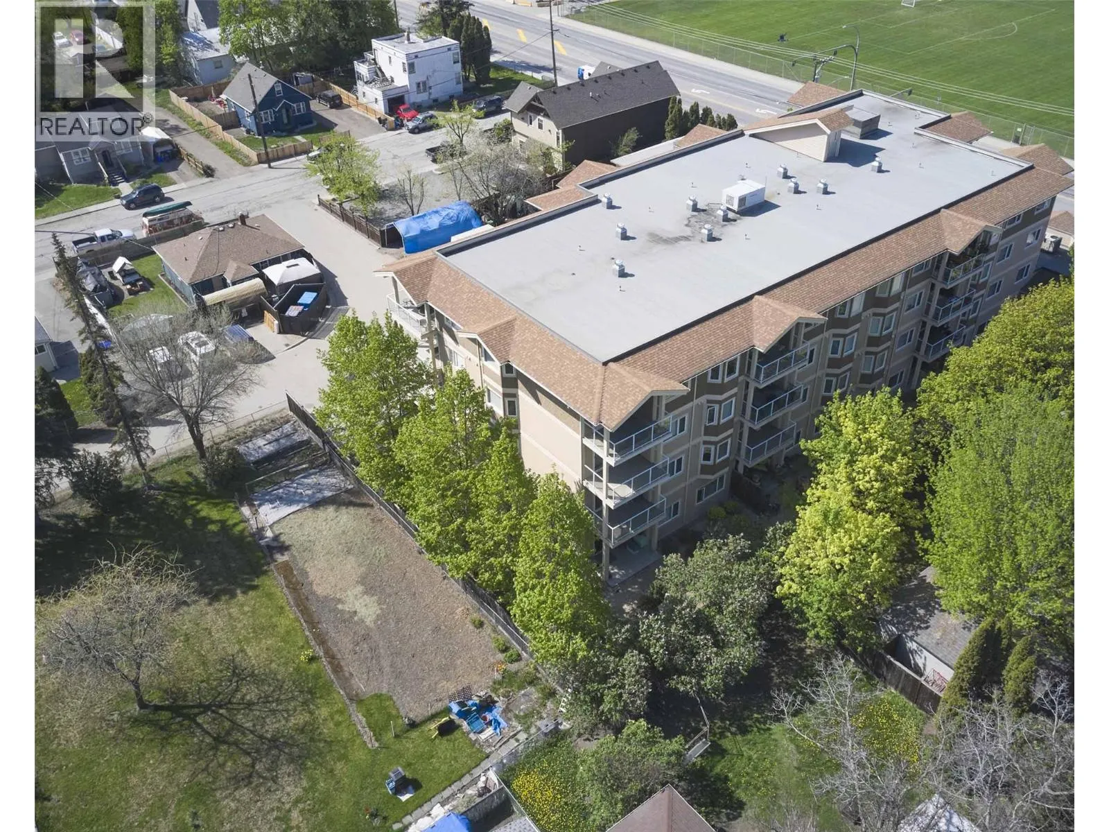 4205 27 Street Unit# 103