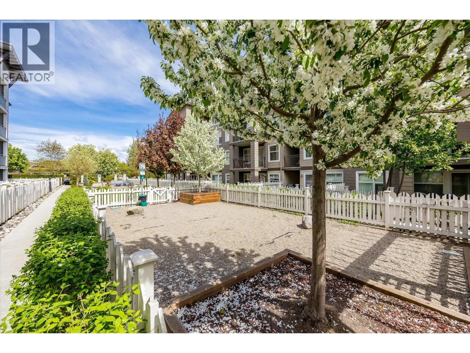 539 Yates Road Unit# 215