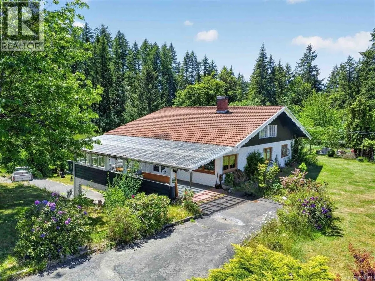 7251 Thompson Rd
