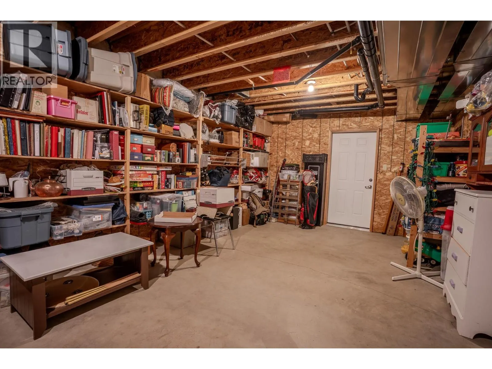 2399 HILLEN Crescent