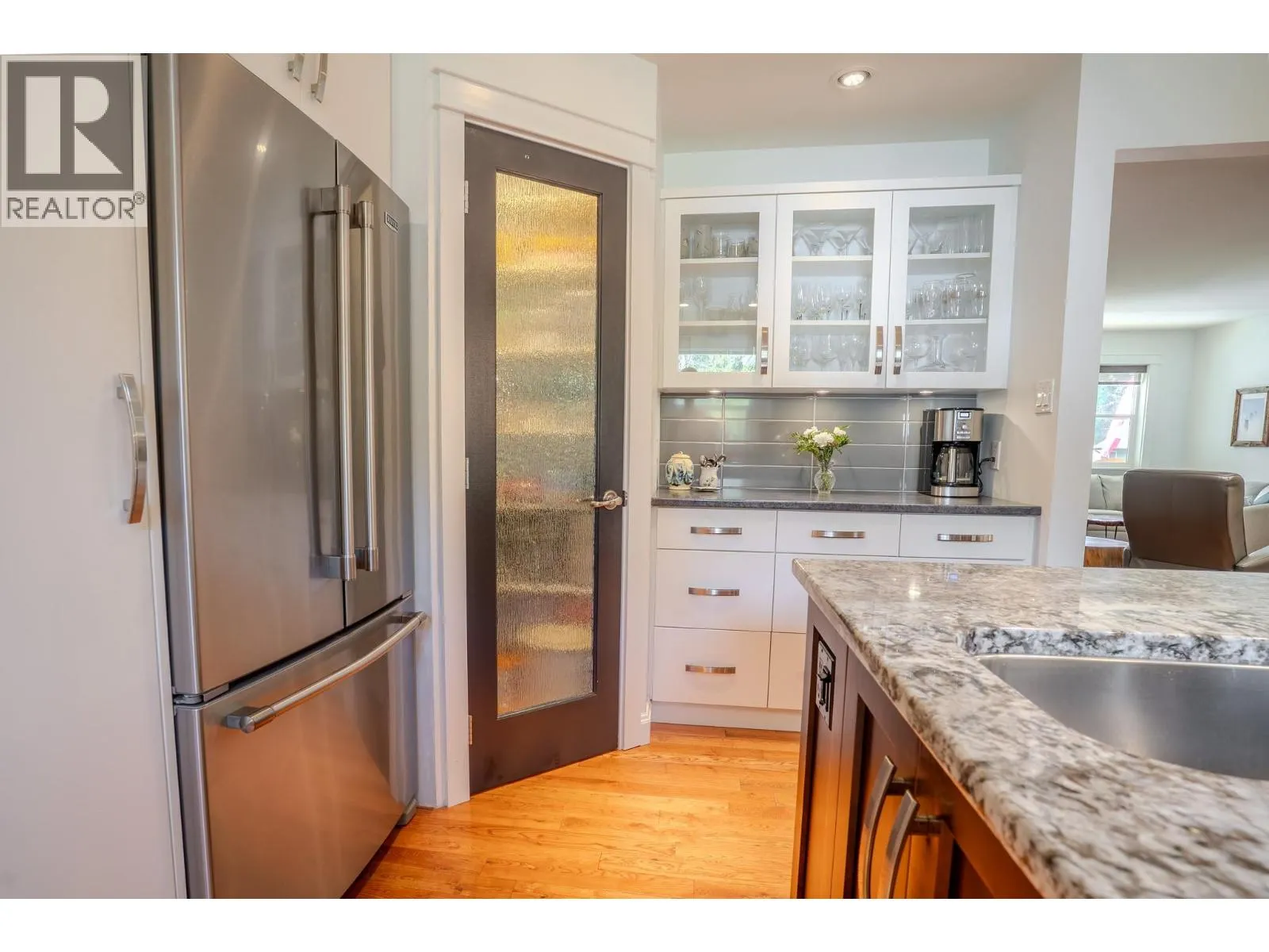 2399 HILLEN Crescent
